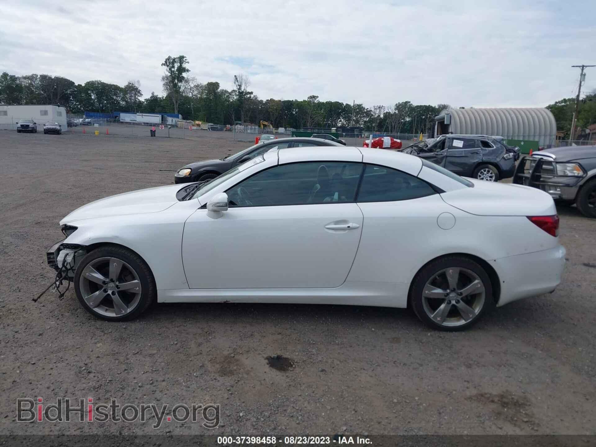 2011 LEXUS IS 250C - VIN: JTHFF2C29B2517496 - Фото 13