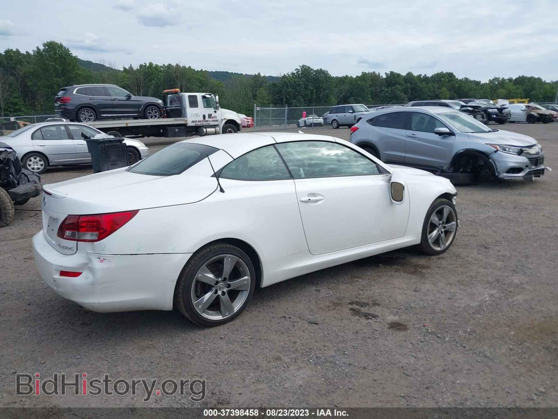 2011 LEXUS IS 250C - VIN: JTHFF2C29B2517496 - Фото 4