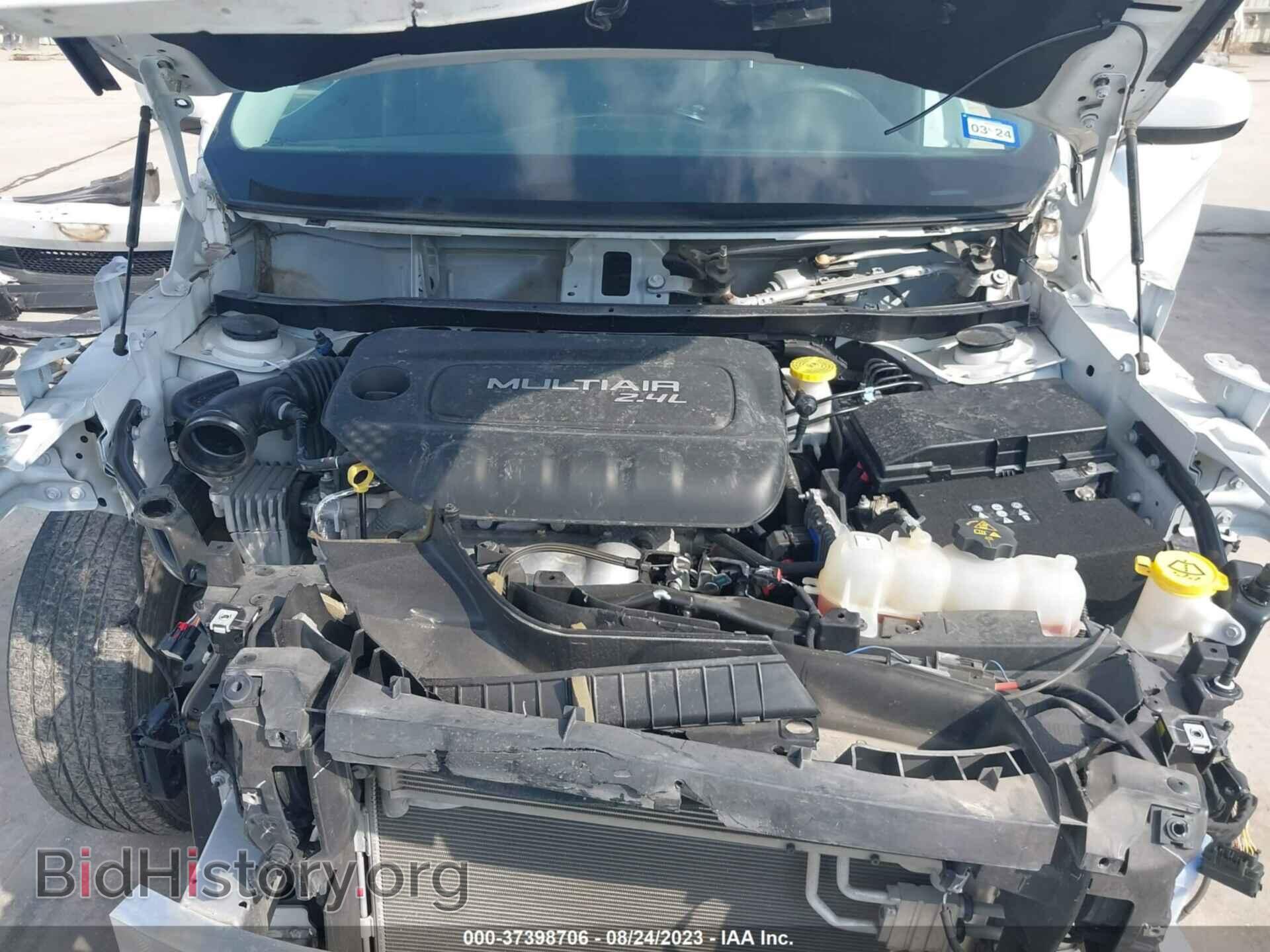 2019 JEEP CHEROKEE - VIN: 1C4PJLCB7KD203571 - Фото 10