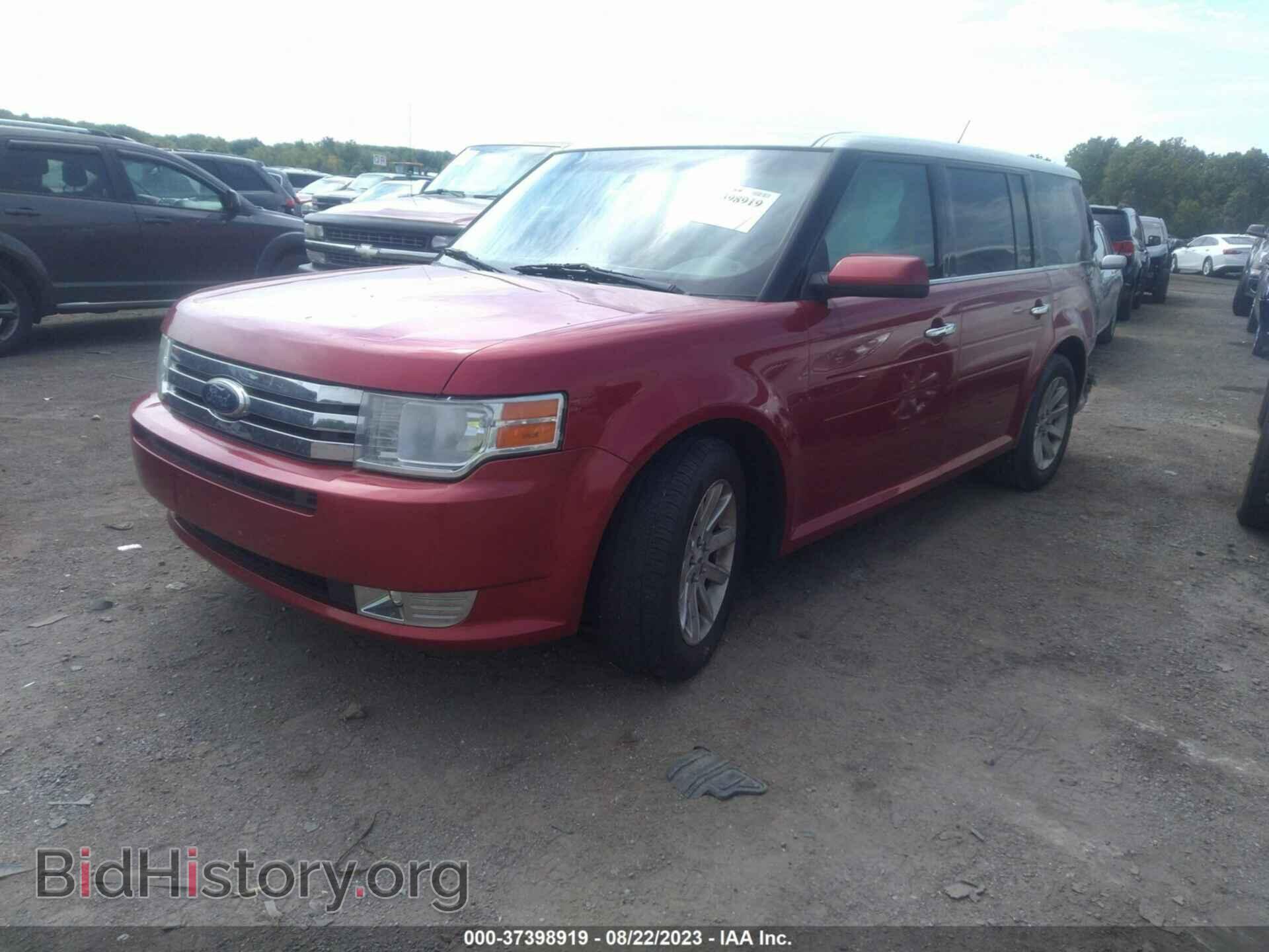 2011 FORD FLEX - VIN: 2FMGK5CC5BBD18852 - Photo 2