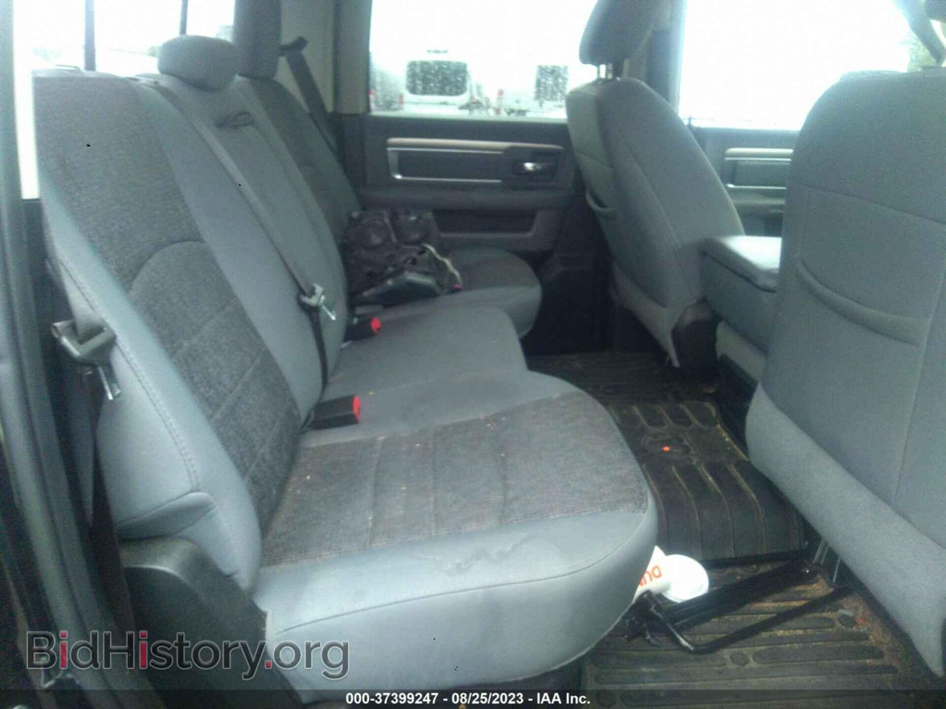 2018 RAM 1500 - VIN: 3C6RR7LG4JG252756 - Фото 8