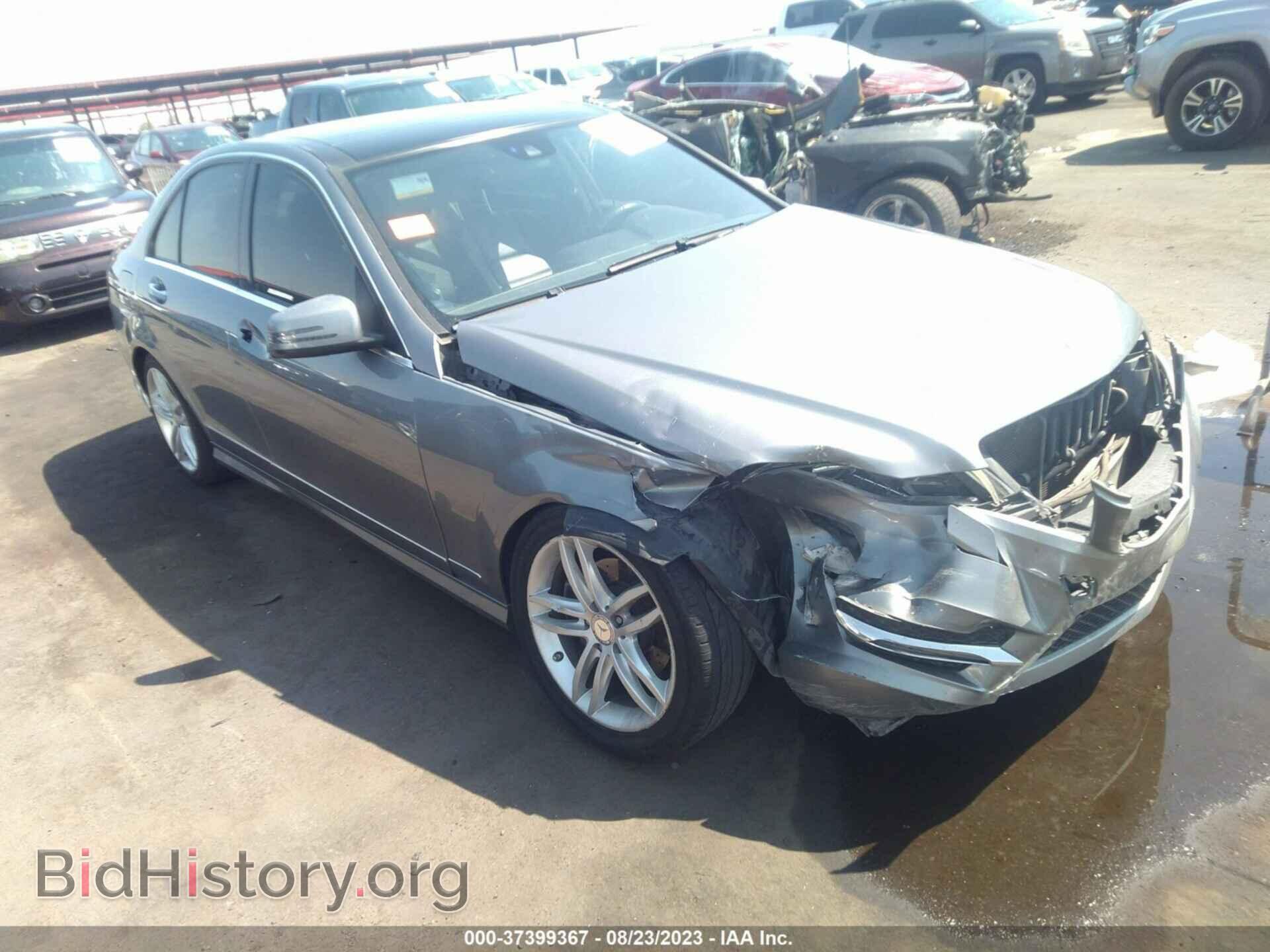 Photo WDDGF8BB0CA621253 - MERCEDES-BENZ C-CLASS 2012