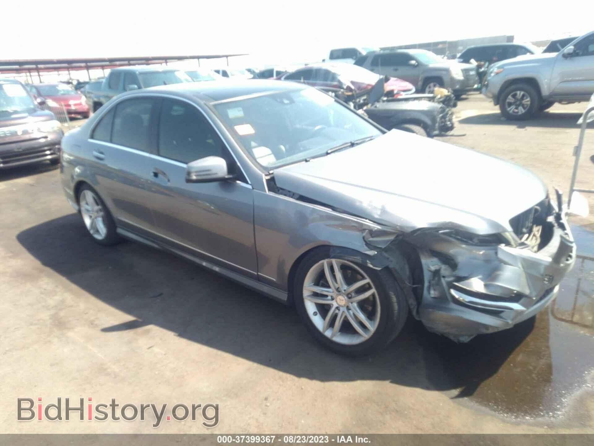 2012 MERCEDES-BENZ C-CLASS - VIN: WDDGF8BB0CA621253 - Фото 13
