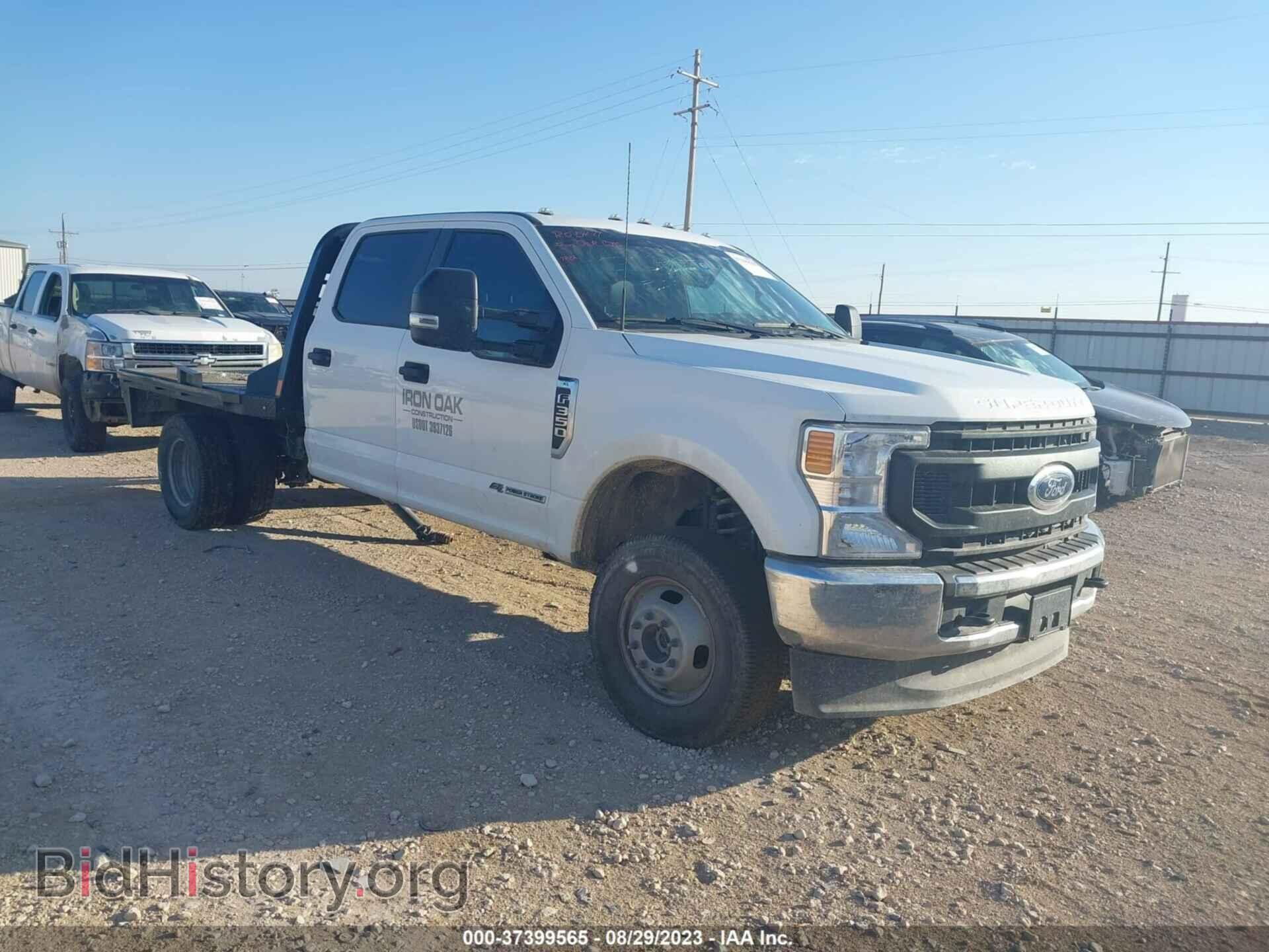 Фотография 1FD8W3HT4NEE68157 - FORD F-350 CHASSIS 2022