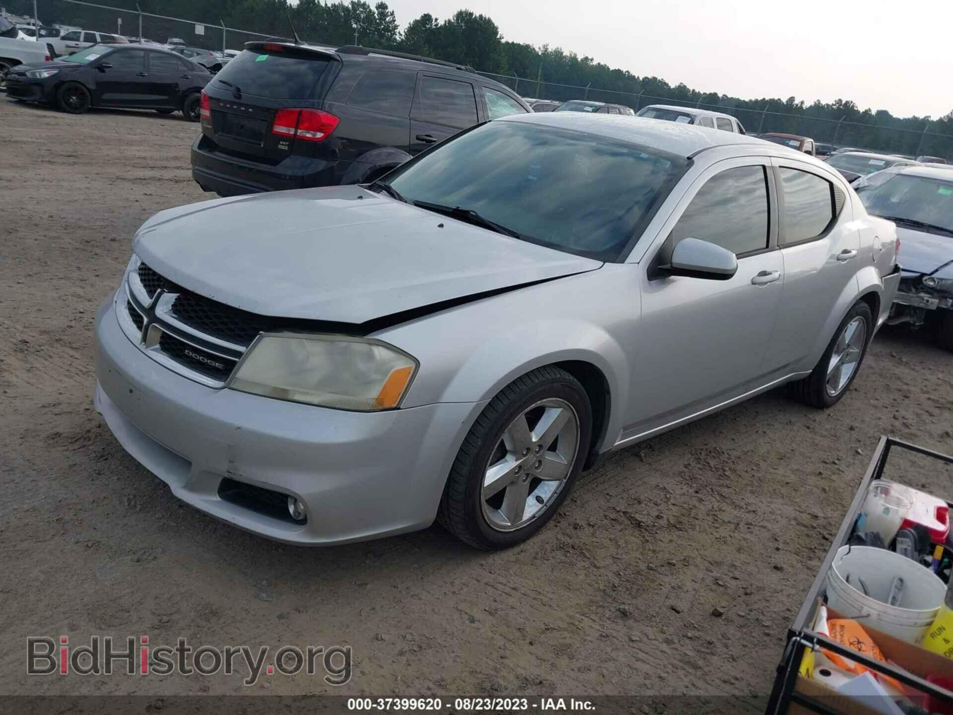 2011 DODGE AVENGER - VIN: 1B3BD2FGXBN541013 - Photo 2