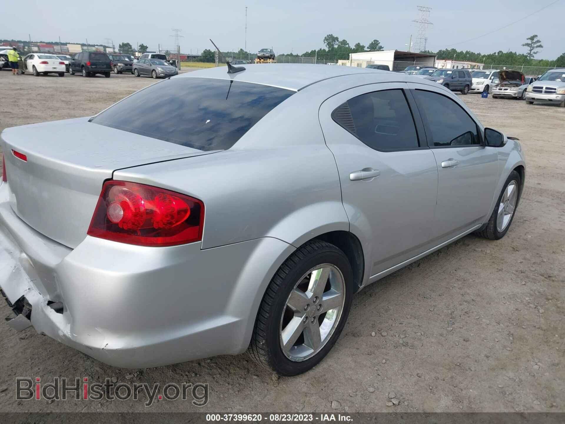 2011 DODGE AVENGER - VIN: 1B3BD2FGXBN541013 - Photo 4