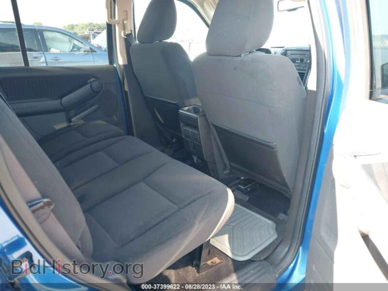 2010 Ford EXPLORER (VIN 1FMEU7DE4AUA32772) — photo 8 of 16