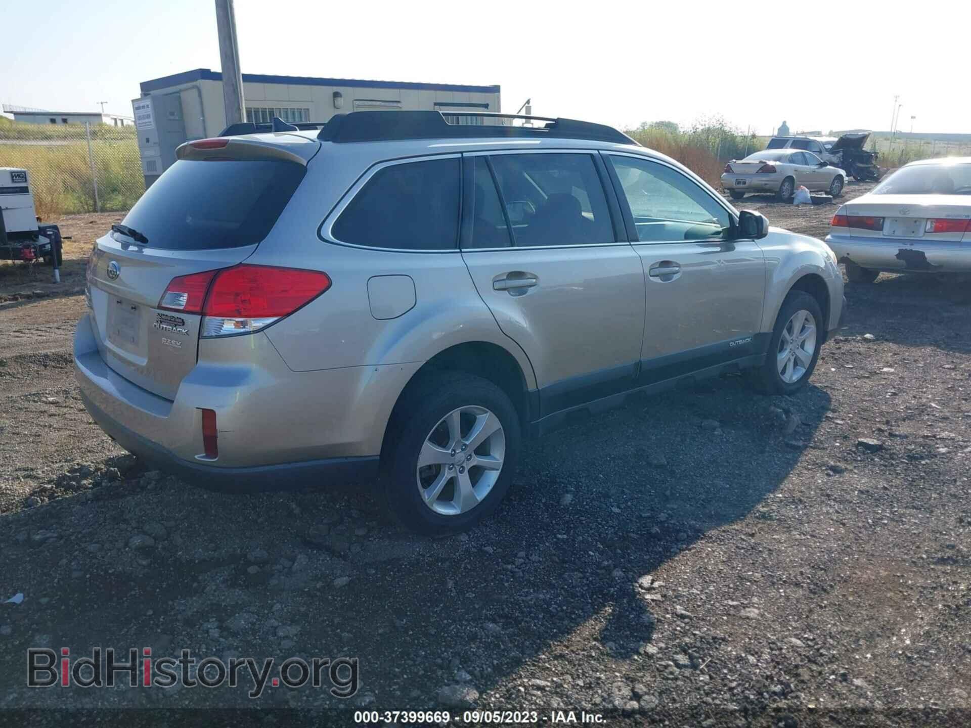 2014 SUBARU OUTBACK - VIN: 4S4BRBCCXE3223955 - Фото 4