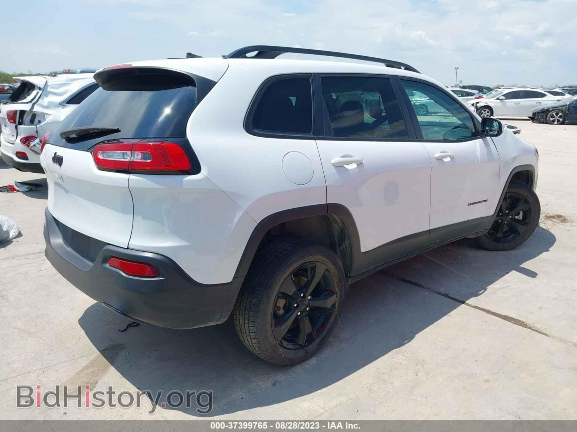2018 JEEP CHEROKEE - VIN: 1C4PJLCB6JD574073 - Фото 4