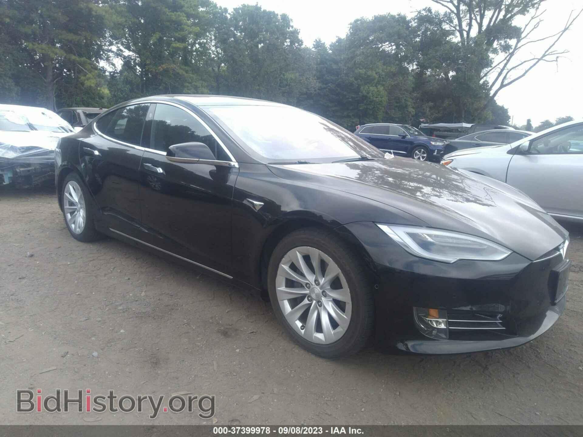 Фотография 5YJSA1E23JF294499 - TESLA MODEL S 2018