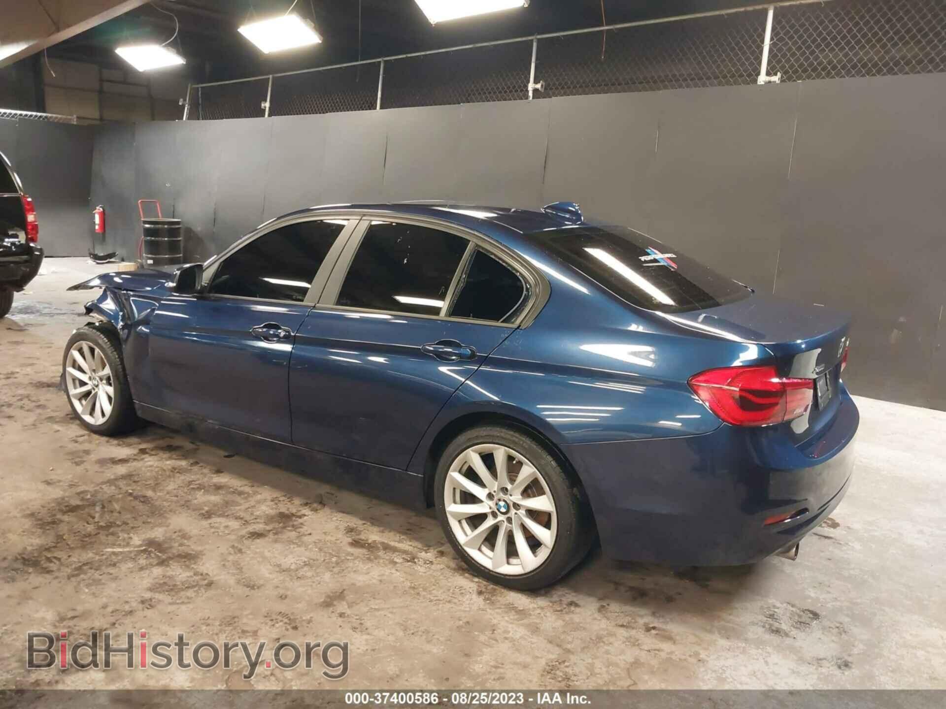 2018 BMW 320I - VIN: WBA8A3C55JA498827 - Фото 3