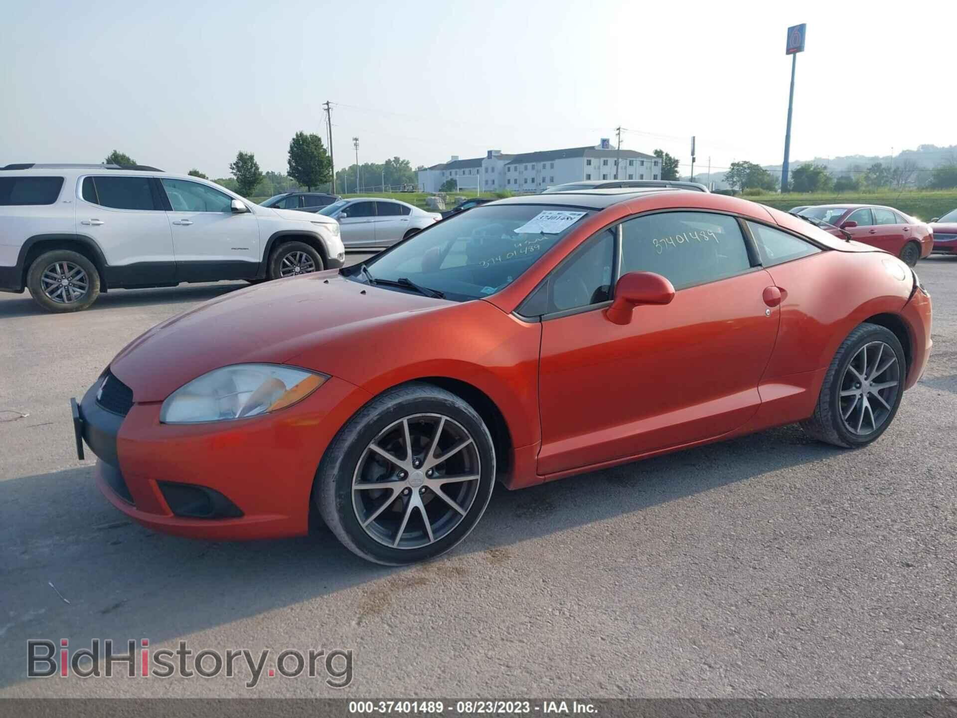 2011 MITSUBISHI ECLIPSE - VIN: 4A31K5DF8BE017707 - Photo 2