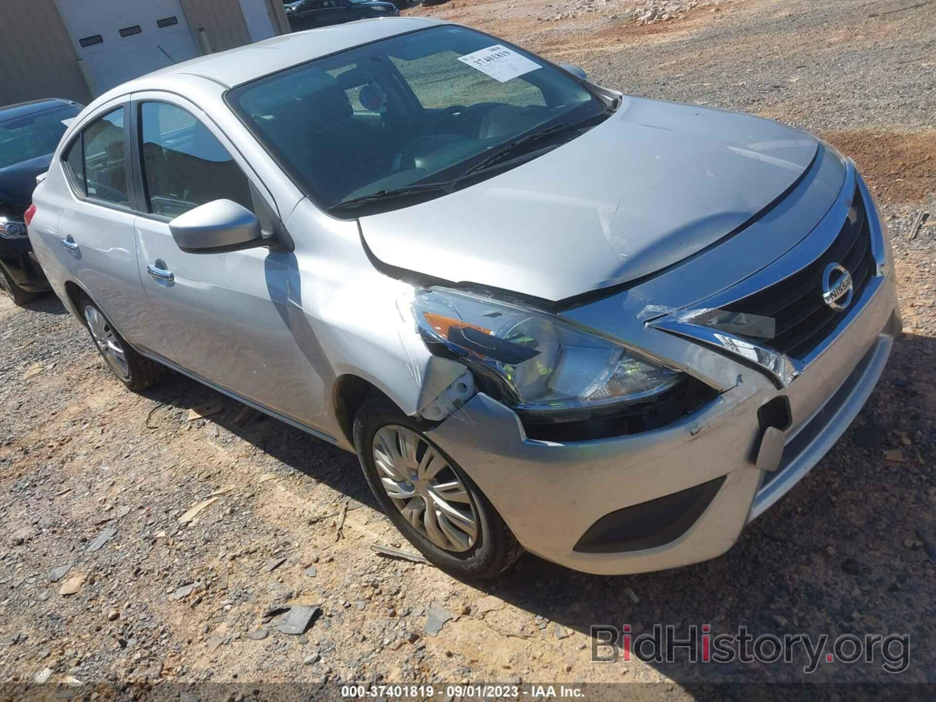 Photo 3N1CN7APXKL880975 - NISSAN VERSA SEDAN 2019