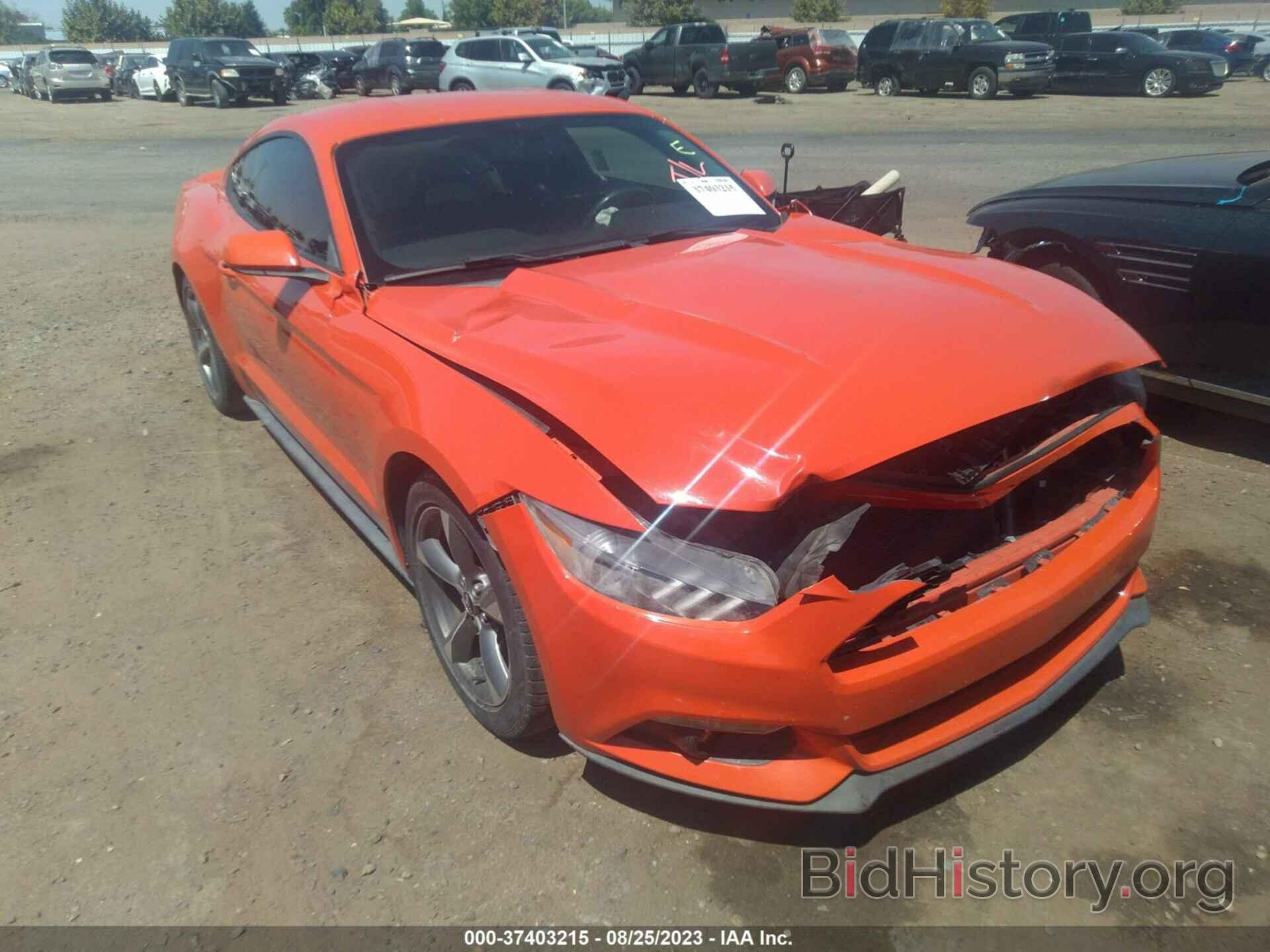 Photo 1FA6P8AM9F5434893 - FORD MUSTANG 2015