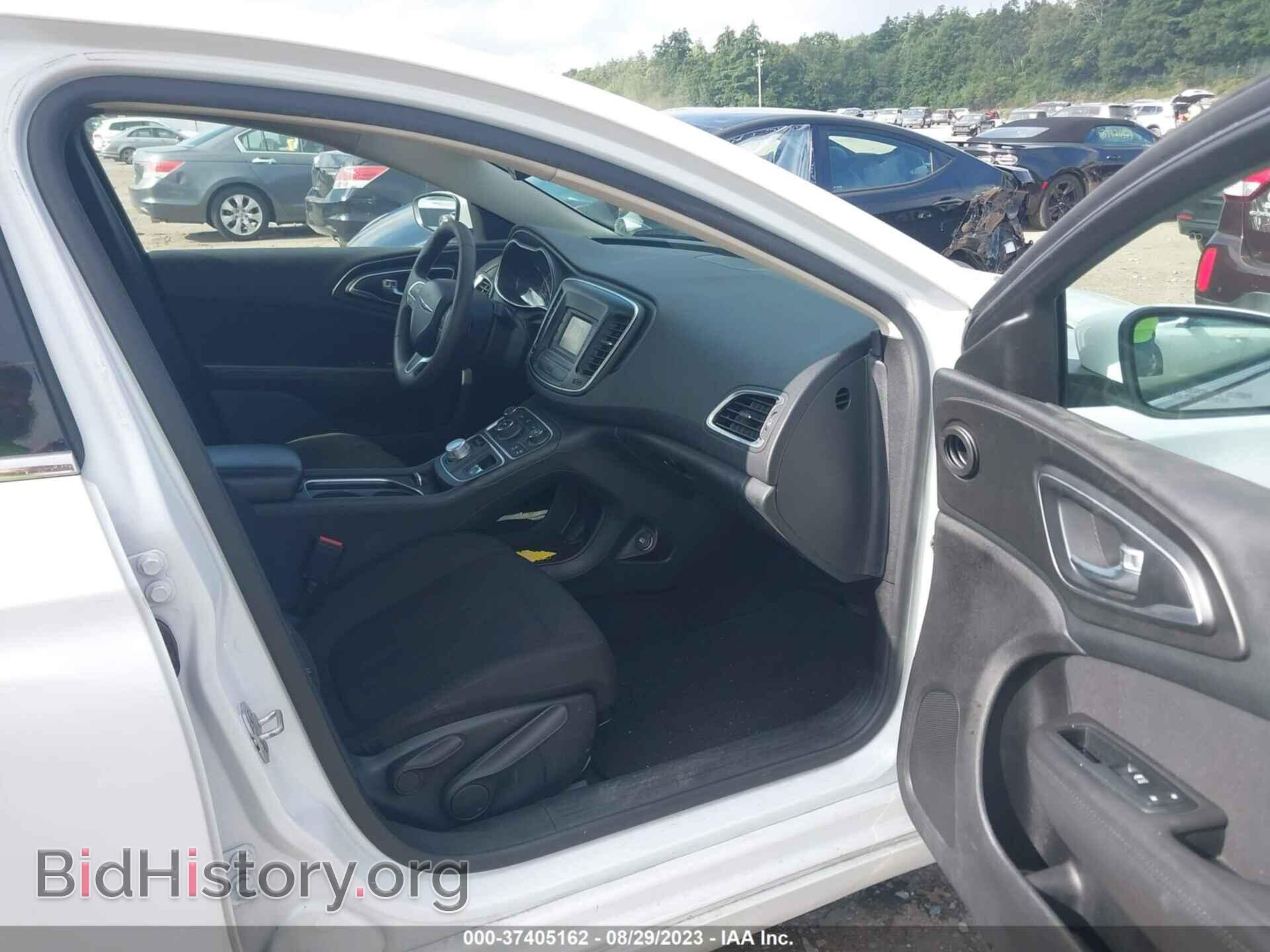 2015 CHRYSLER 200 - VIN: 1C3CCCAB4FN632733 - Фото 5