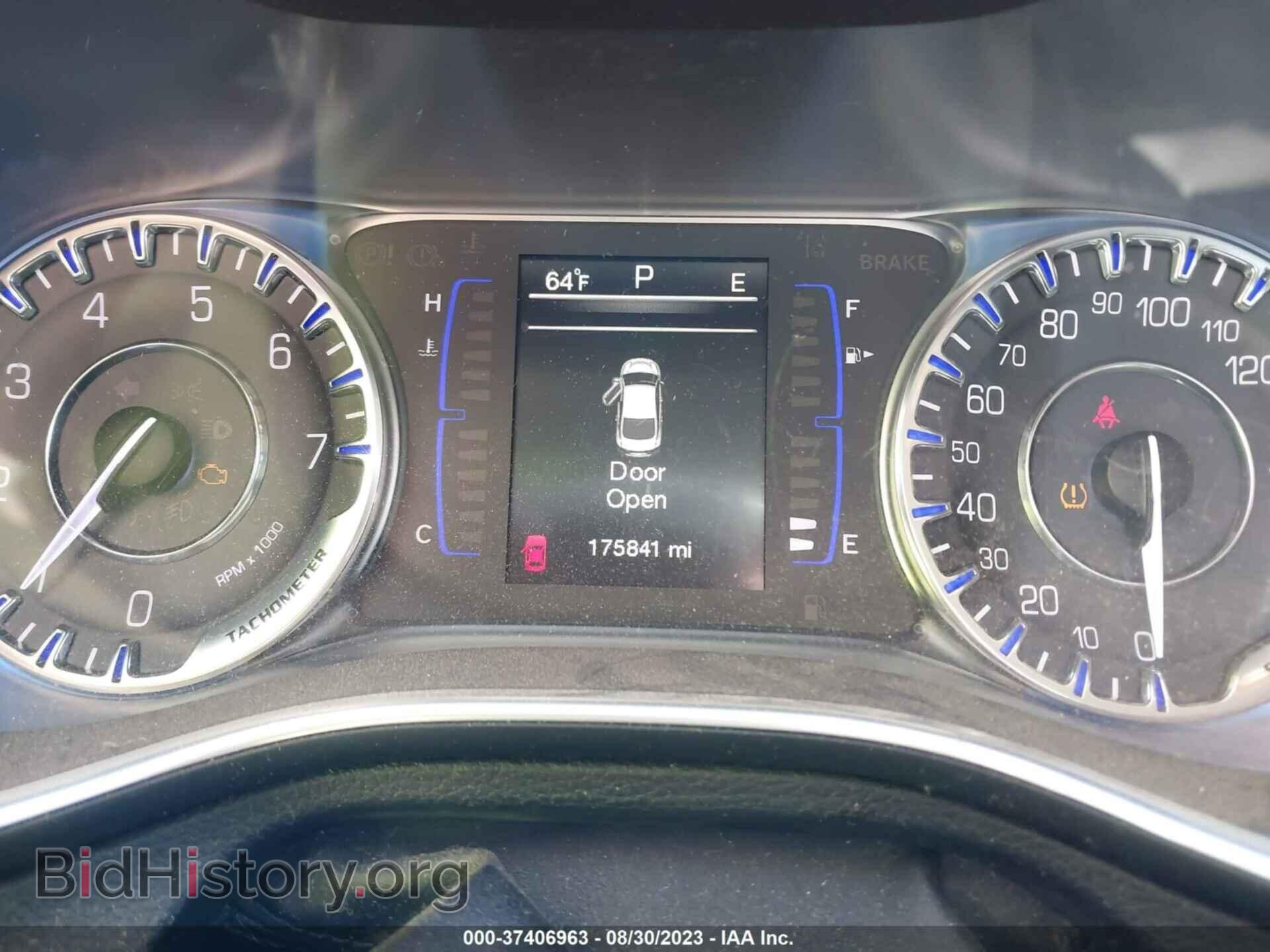 2015 CHRYSLER 200 - VIN: 1C3CCCAB9FN672838 - Фото 7
