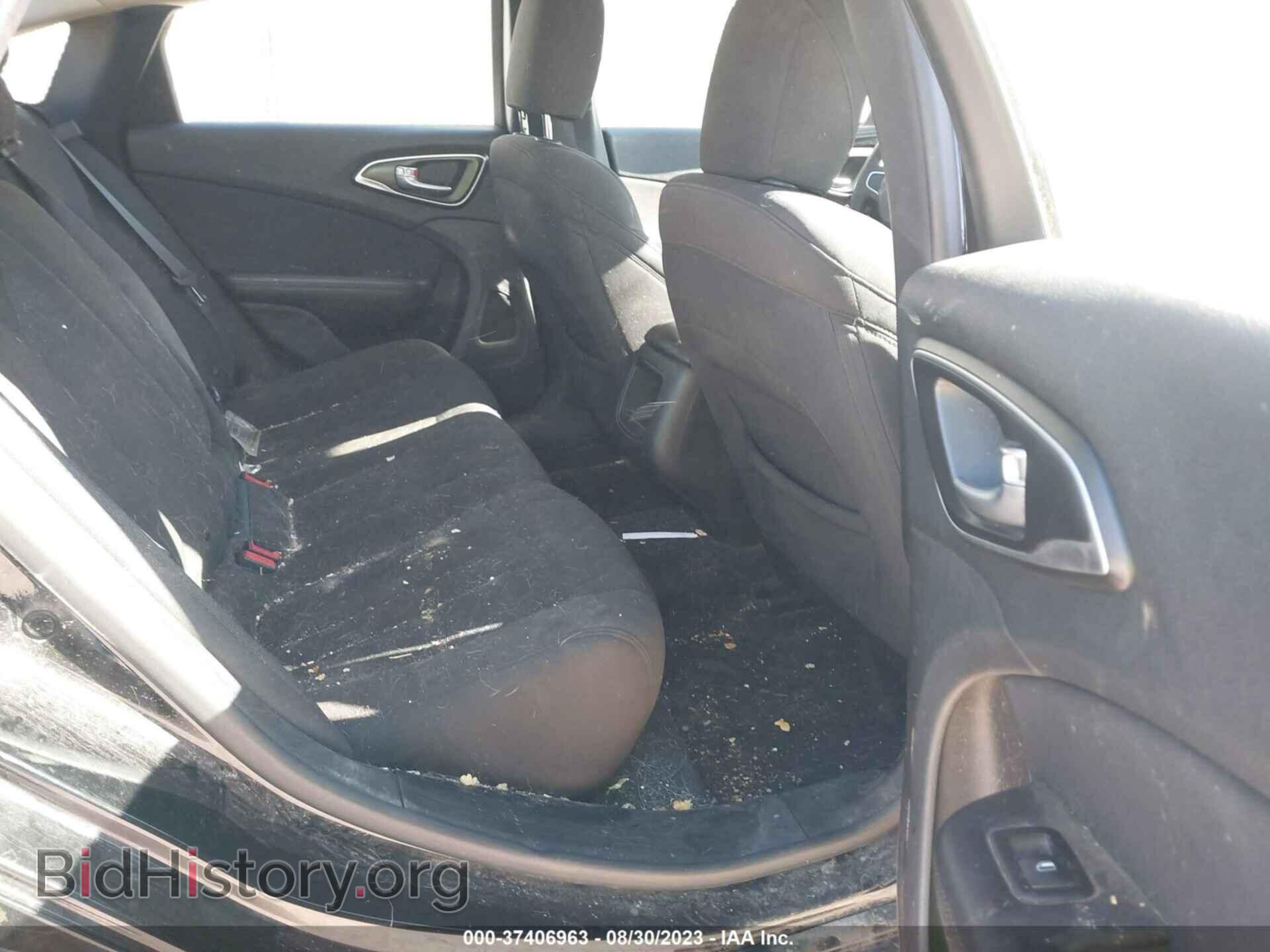 2015 CHRYSLER 200 - VIN: 1C3CCCAB9FN672838 - Фото 8