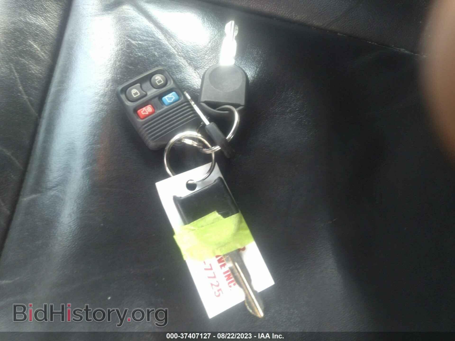 2011 FORD FOCUS - VIN: 1FAHP3HN2BW116774 - Фото 11