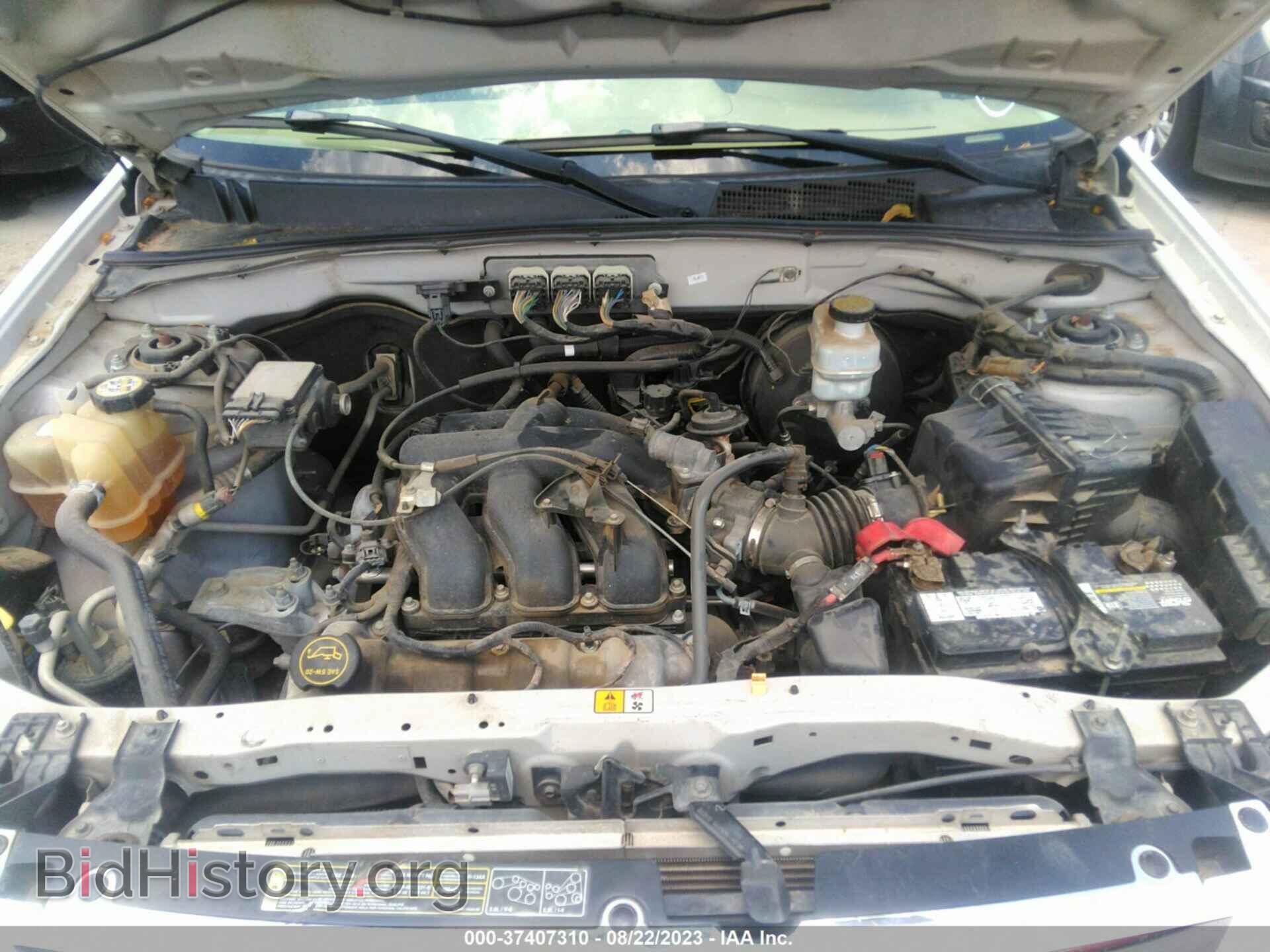 2008 MAZDA TRIBUTE - VIN: 4F2CZ06108KM07979 - Фото 10