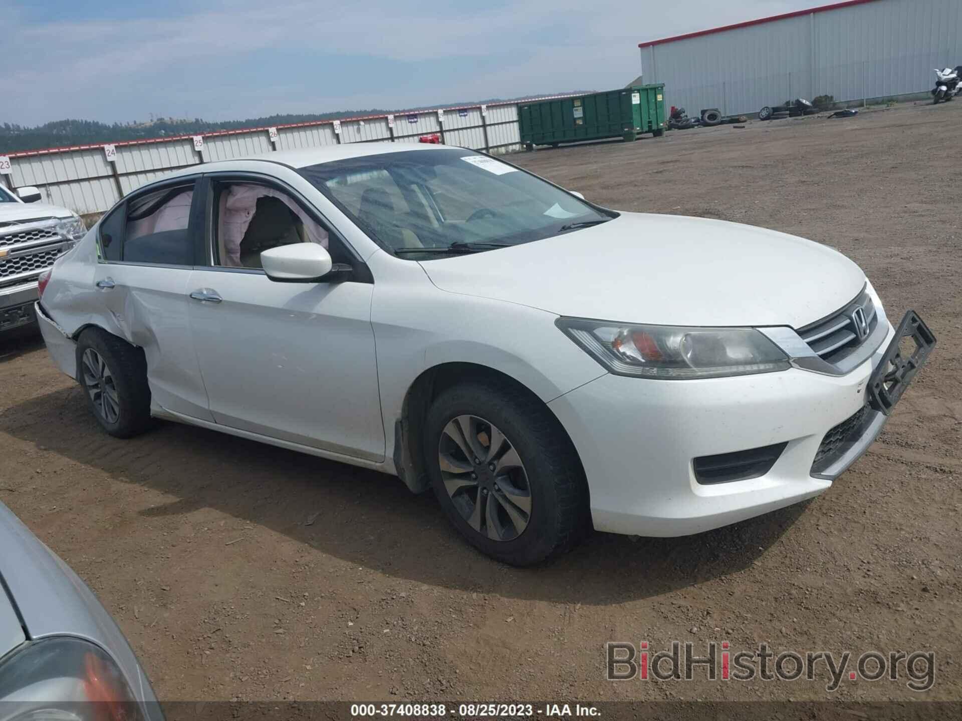 Photo 1HGCR2F31EA182374 - HONDA ACCORD SEDAN 2014