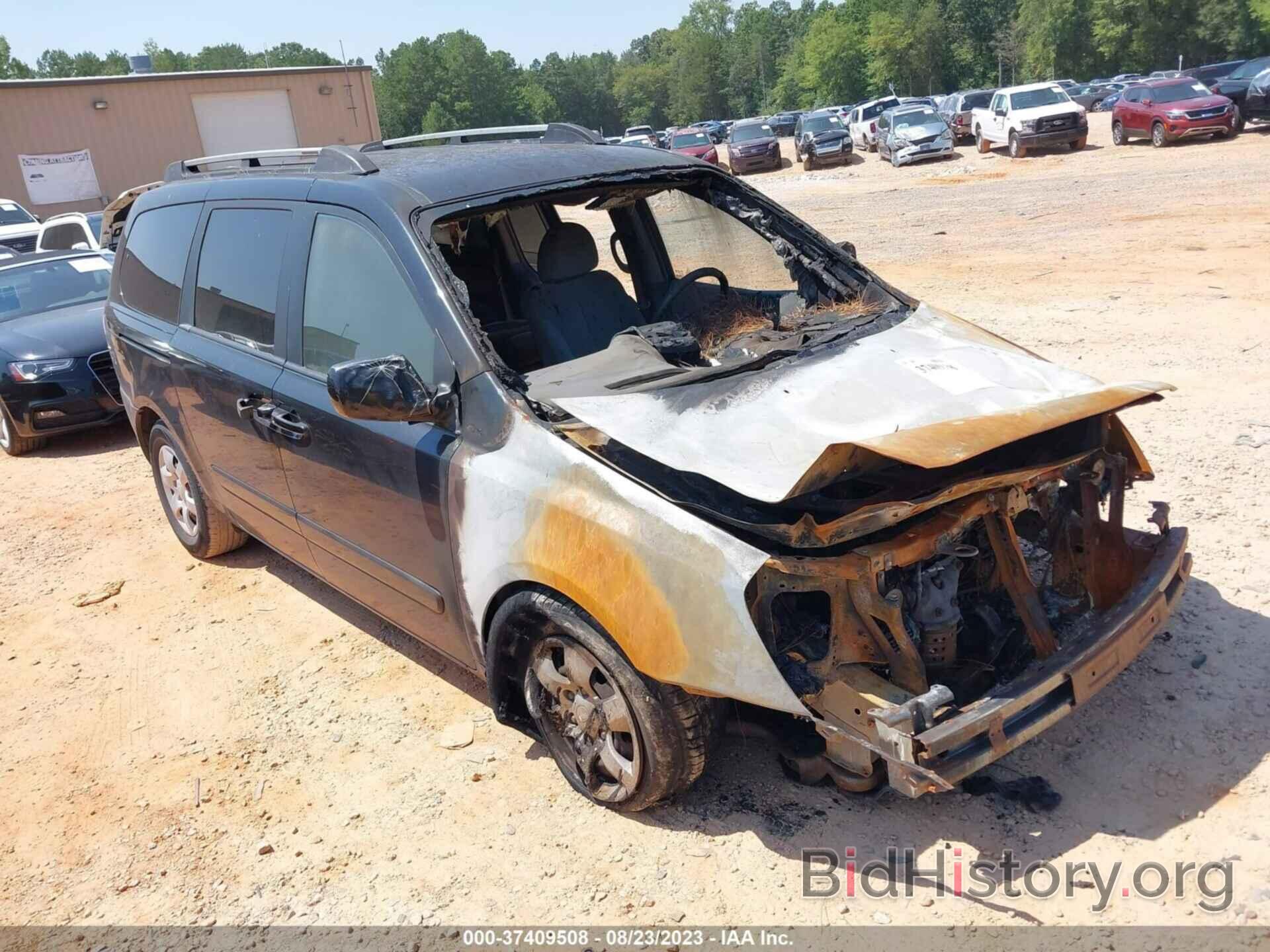 Photo KNDMB233966096701 - KIA SEDONA 2006