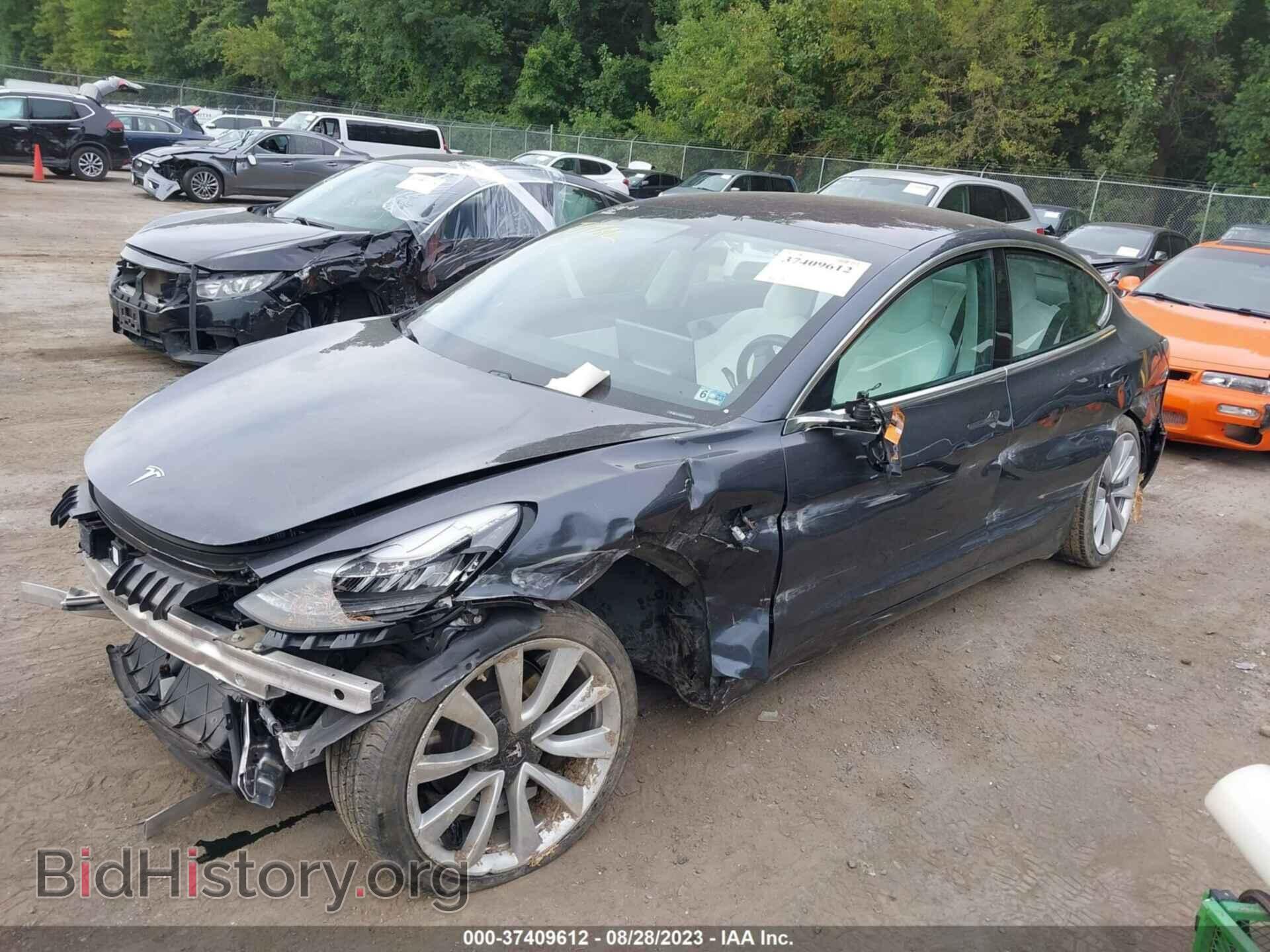 2018 TESLA MODEL 3 - VIN: 5YJ3E1EB5JF181582 - Photo 2
