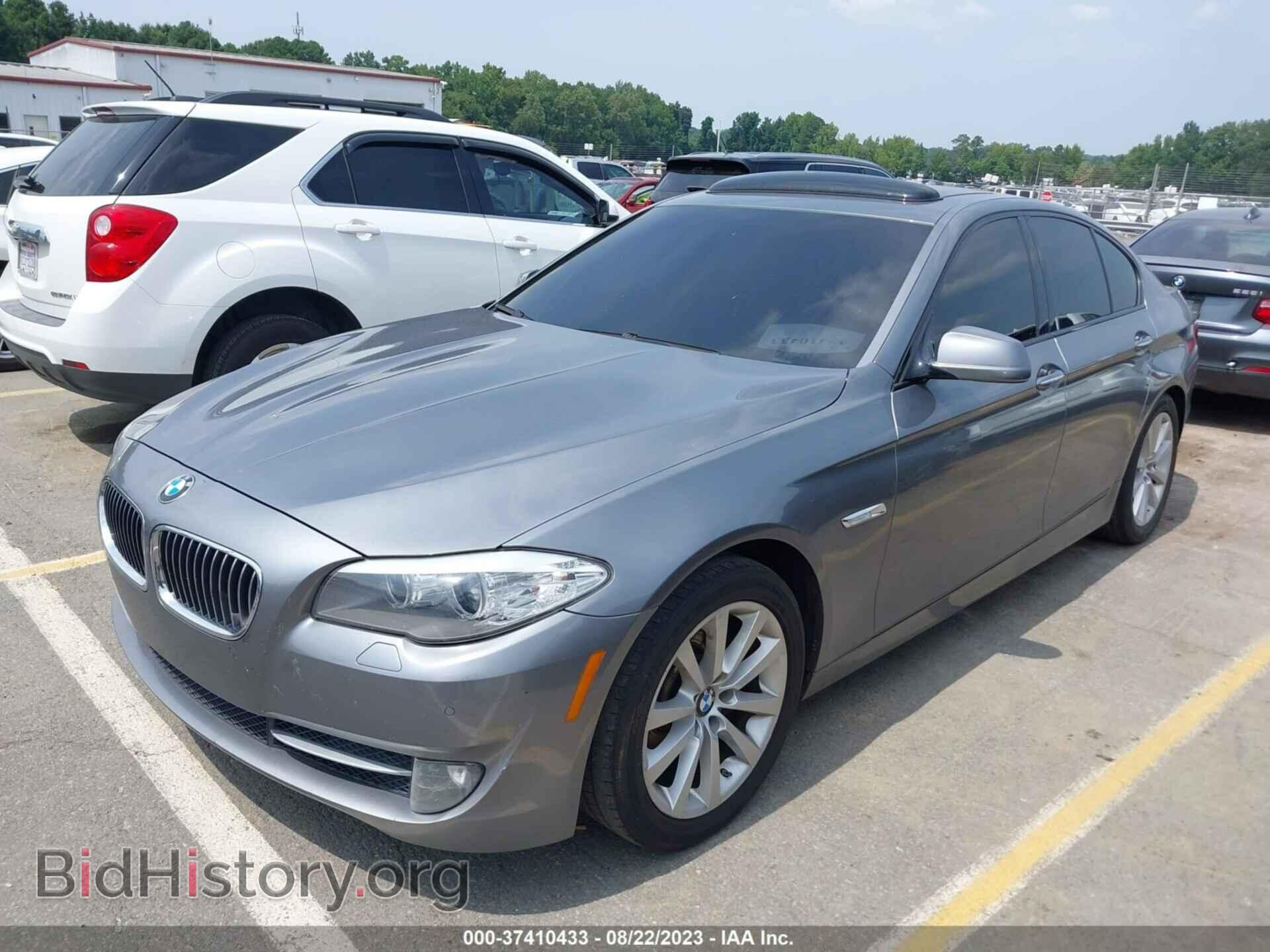 2011 BMW 5 SERIES - VIN: WBAFR1C56BDS35492 - Фото 2