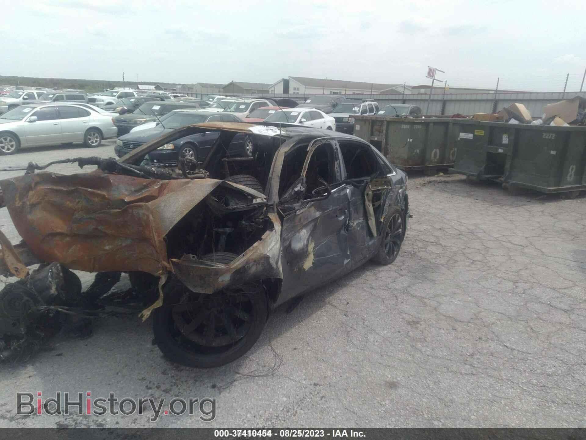 2013 AUDI A4 - VIN: WAUFFAFL6DN015530 - Фото 2