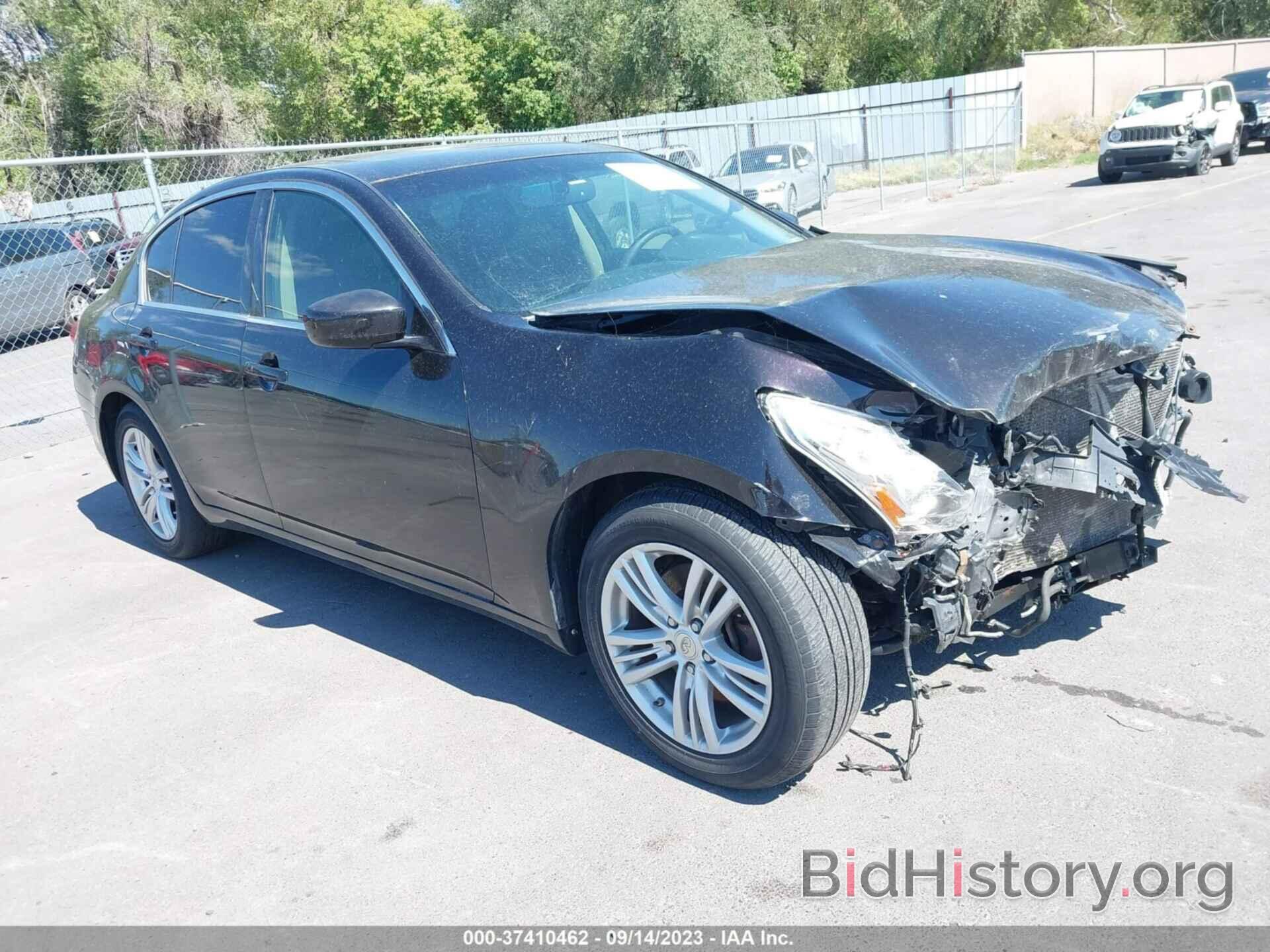 Photo JN1CV6AR6DM762099 - INFINITI G37 SEDAN 2013