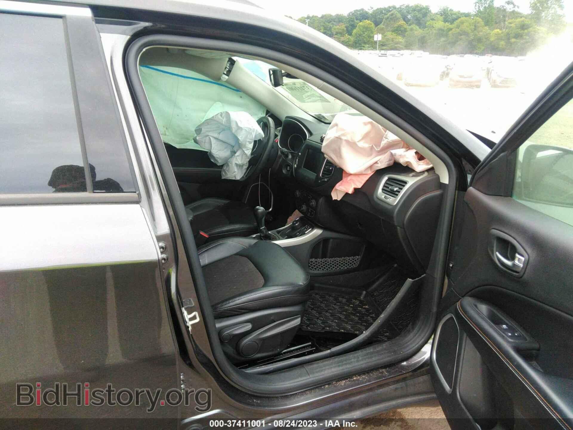 2020 JEEP COMPASS - VIN: 3C4NJDBB3LT217588 - Фото 5