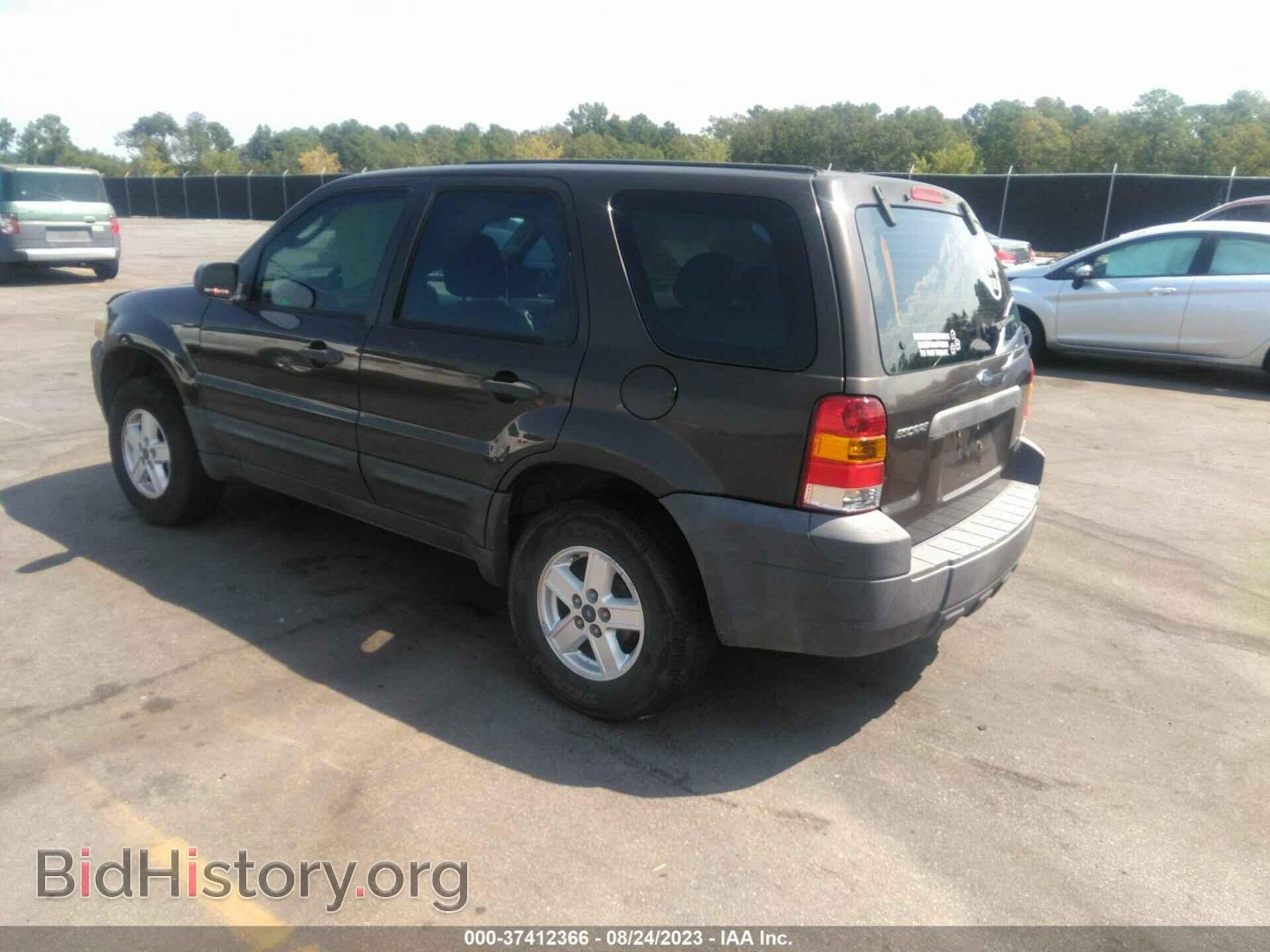 2007 FORD ESCAPE - VIN: 1FMCU02Z57KB86867 - Фото 3