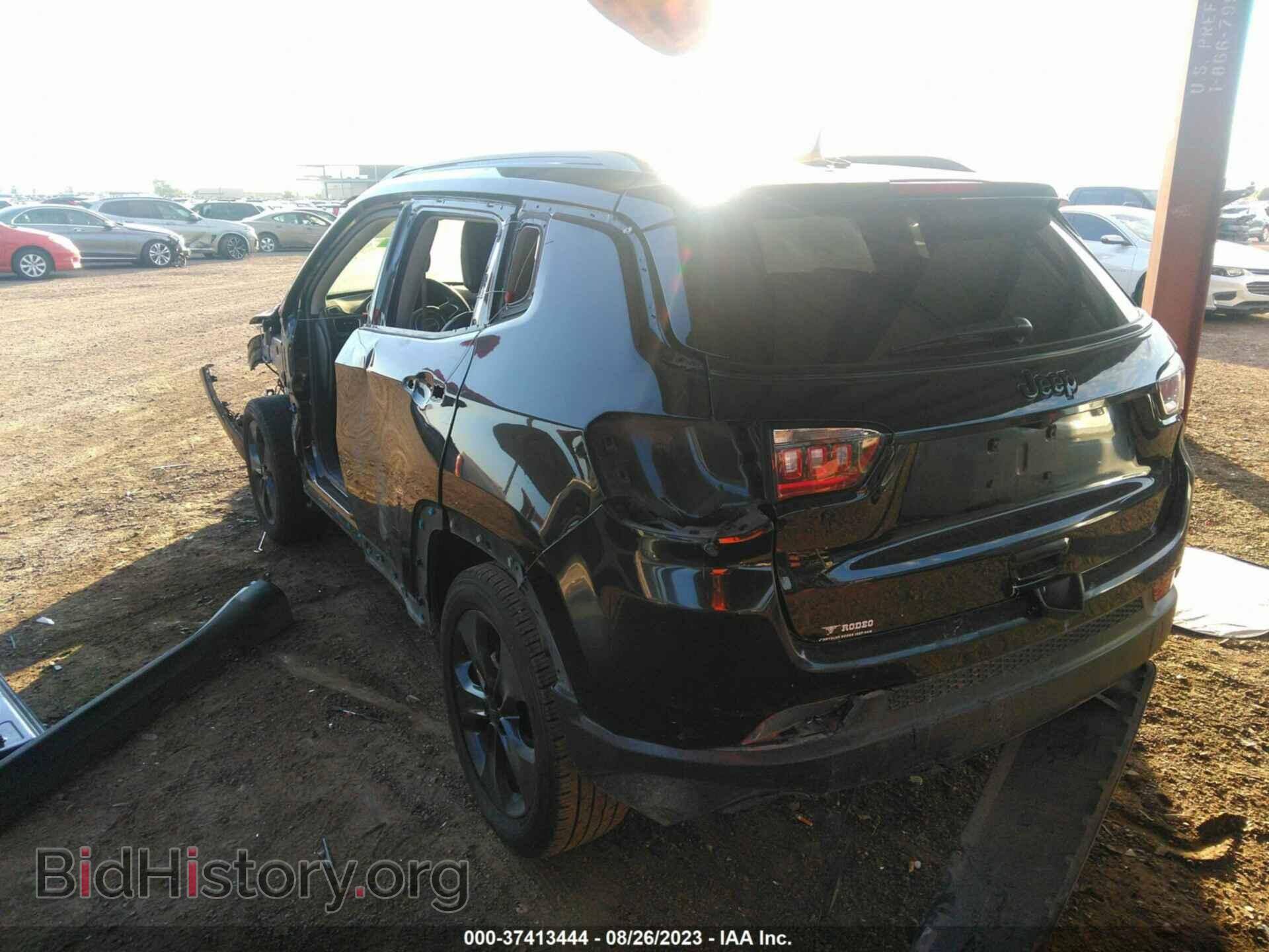 2020 JEEP COMPASS - VIN: 3C4NJCBB8LT258051 - Фото 3