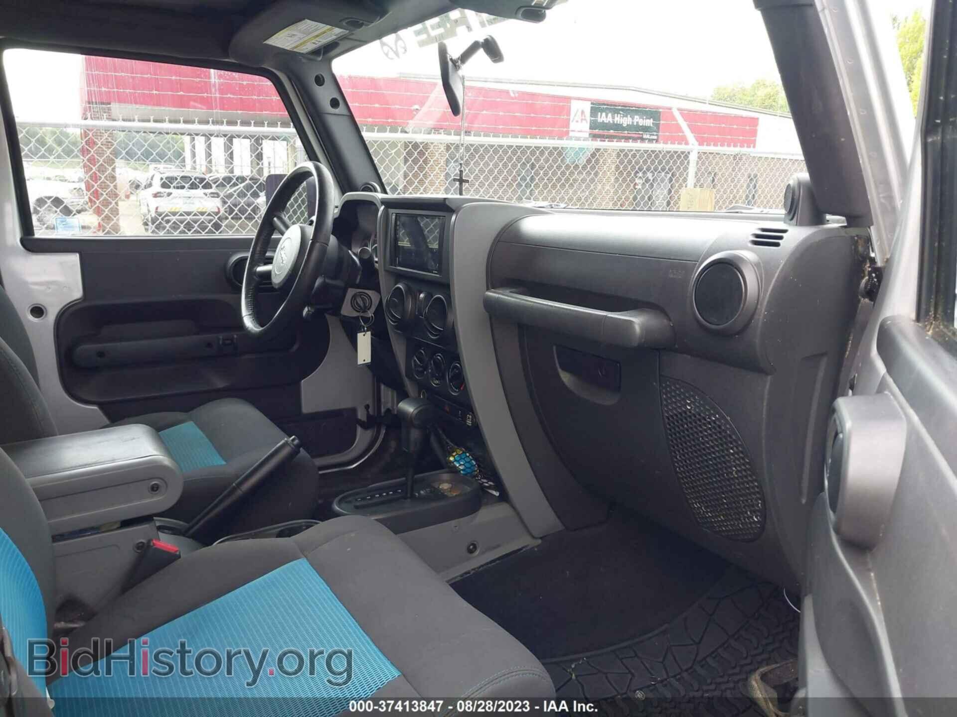 2010 JEEP WRANGLER - VIN: 1J4AA2D18AL157477 - Фото 5