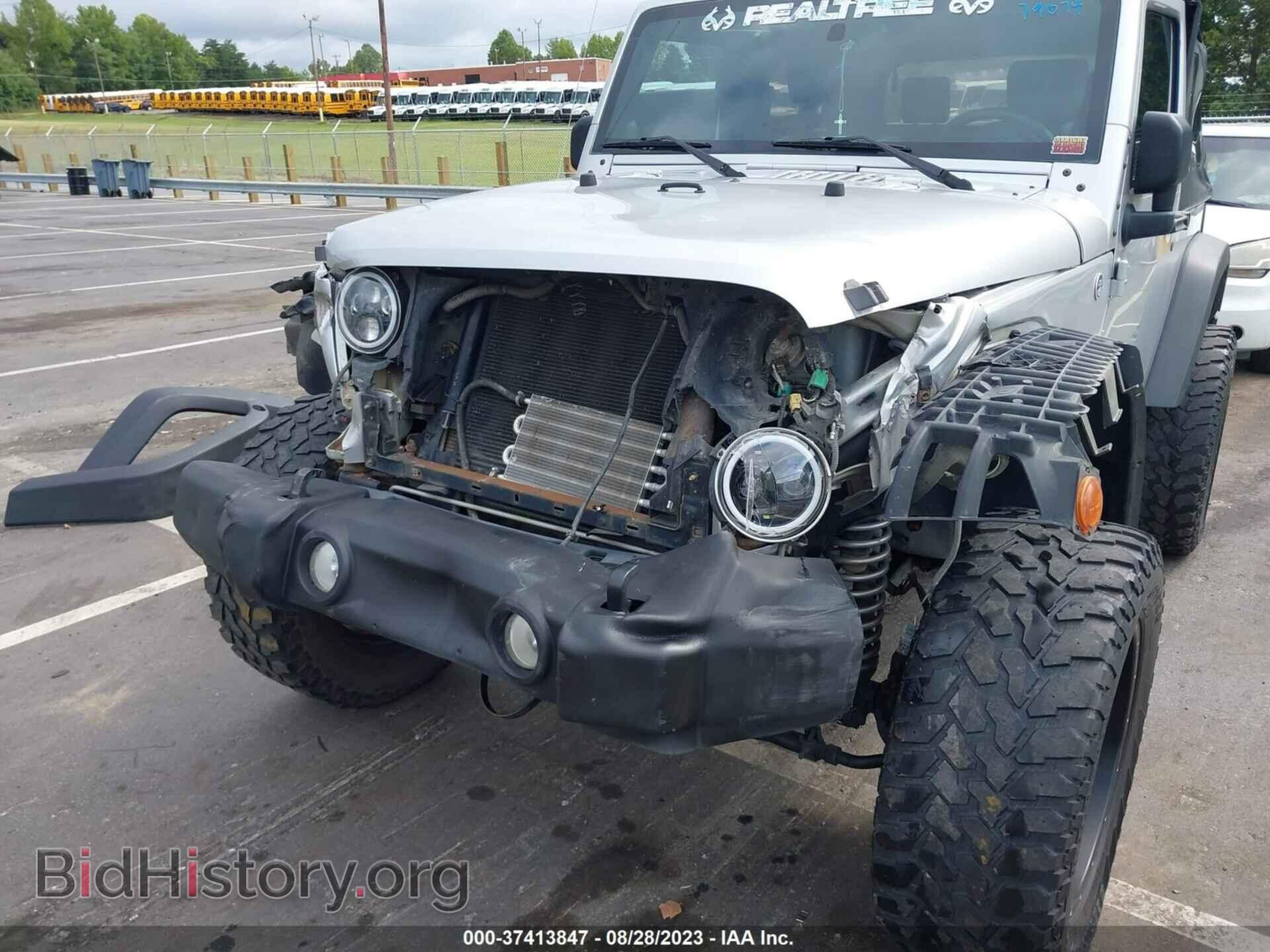 2010 JEEP WRANGLER - VIN: 1J4AA2D18AL157477 - Фото 6