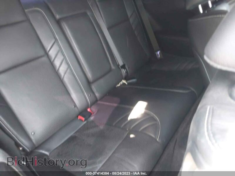 2016 Dodge CHALLENGER (VIN 2C3CDZDJ1GH264041) — photo 8 of 16