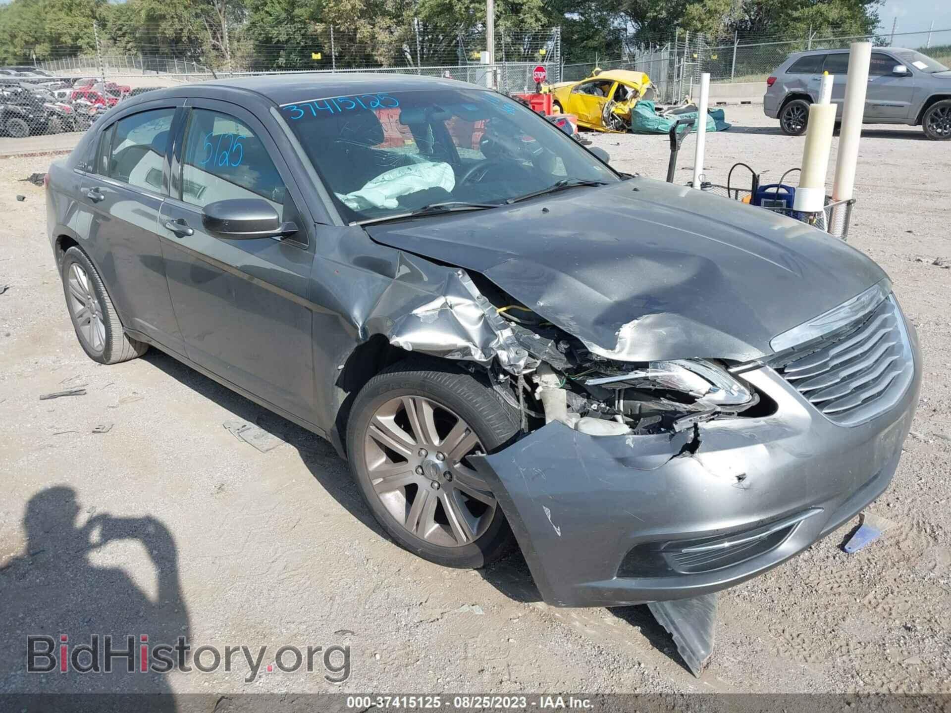 2013 CHRYSLER 200 - VIN: 1C3CCBAB8DN762229 - Photo 6