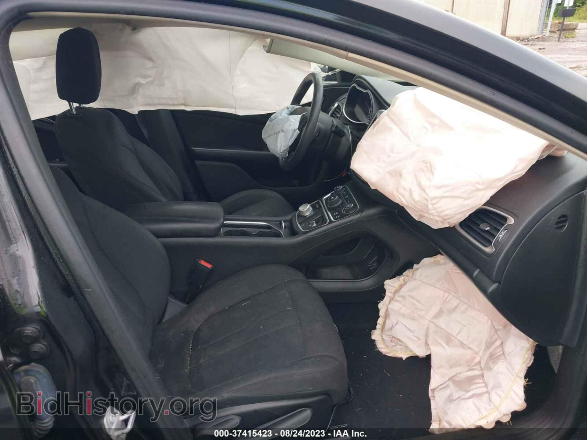2015 CHRYSLER 200 - VIN: 1C3CCCAB0FN700929 - Фото 5