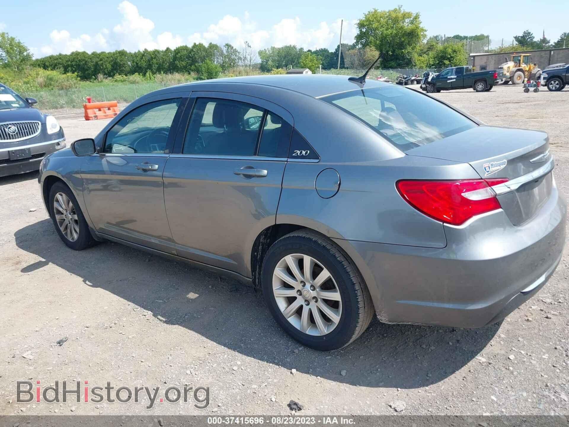 2012 CHRYSLER 200 - VIN: 1C3CCBBBXCN300641 - Фото 3