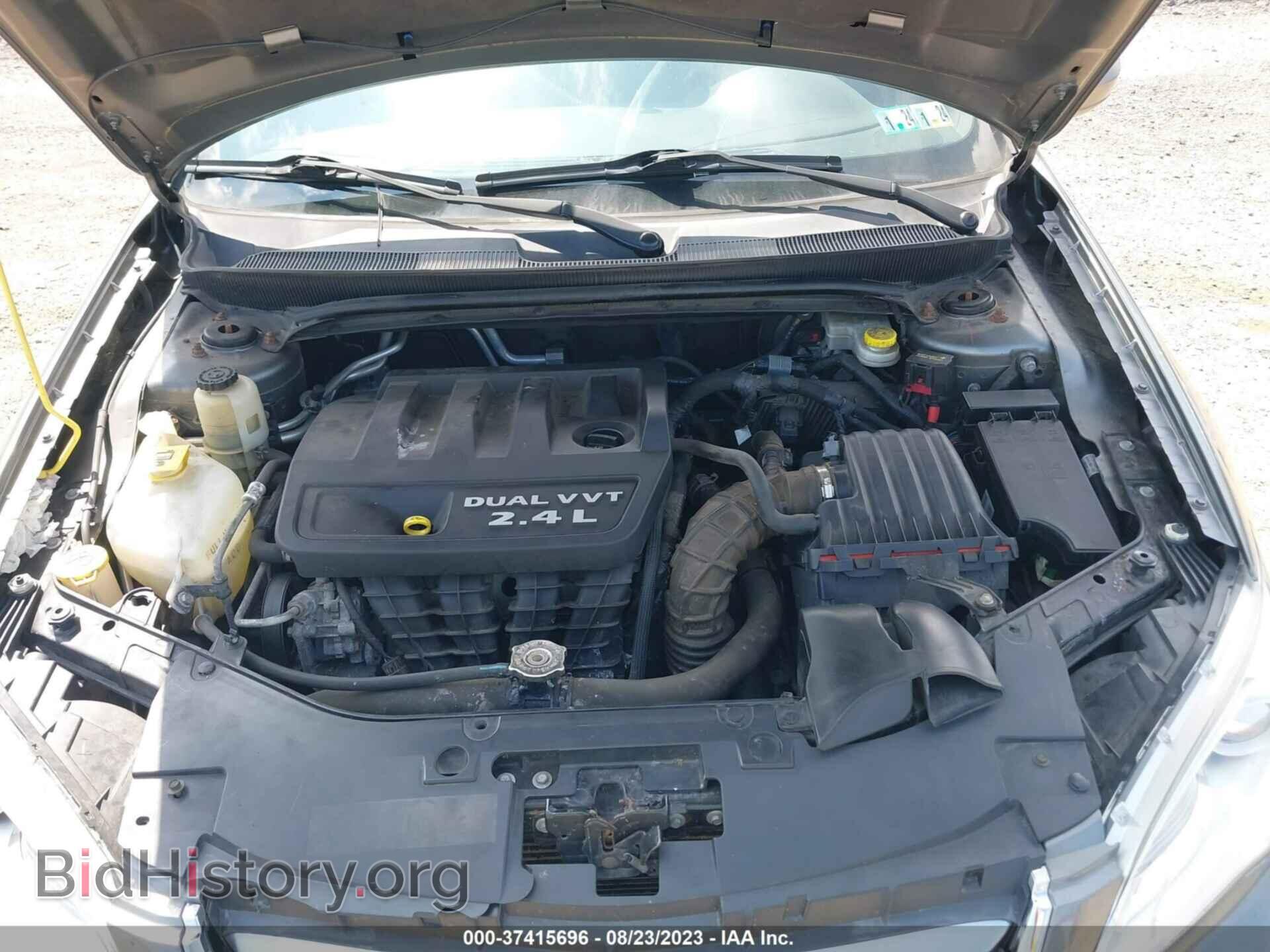 2012 CHRYSLER 200 - VIN: 1C3CCBBBXCN300641 - Фото 10