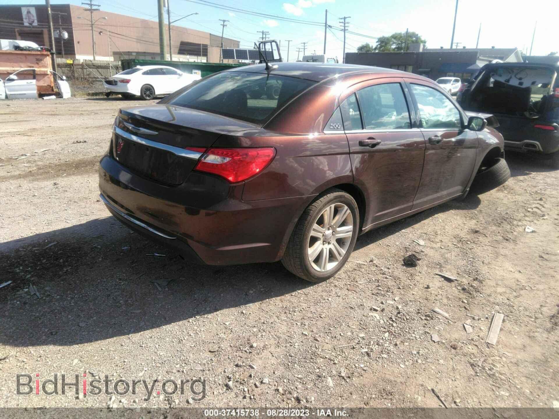 2013 CHRYSLER 200 - VIN: 1C3CCBBB0DN574853 - Фото 4