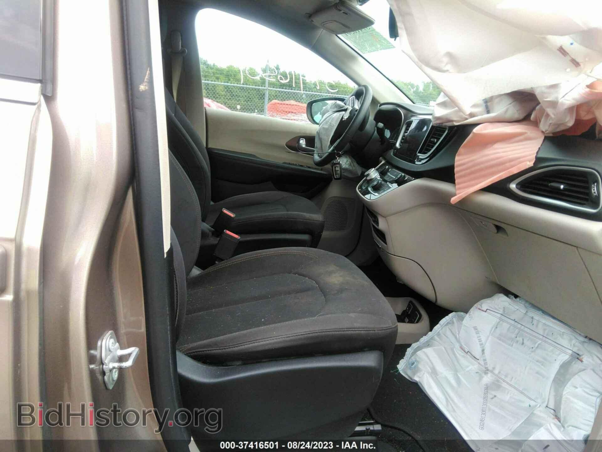2017 CHRYSLER PACIFICA - VIN: 2C4RC1DG1HR635788 - Фото 5