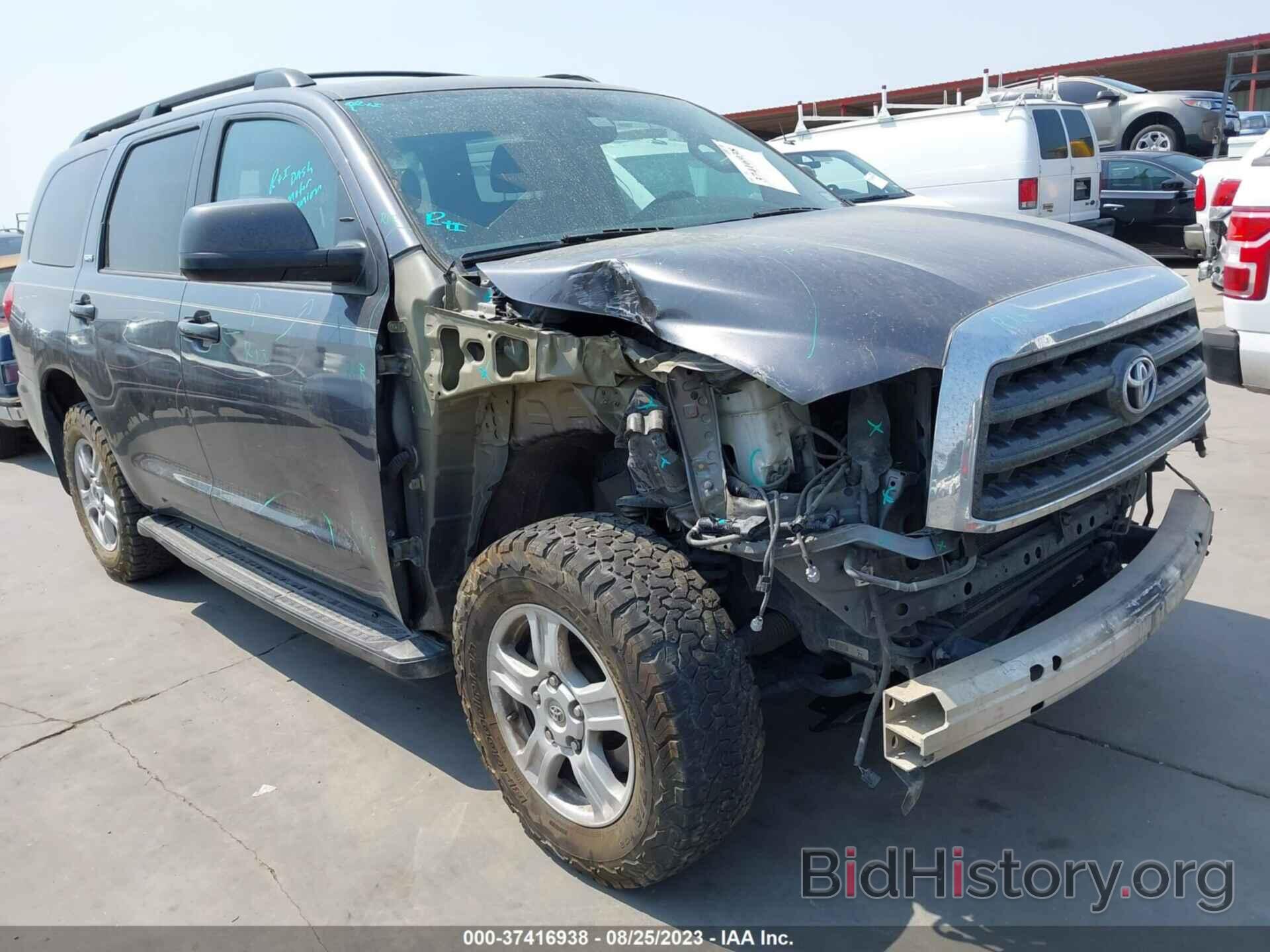 Photo 5TDBW5G19GS146259 - TOYOTA SEQUOIA 2016