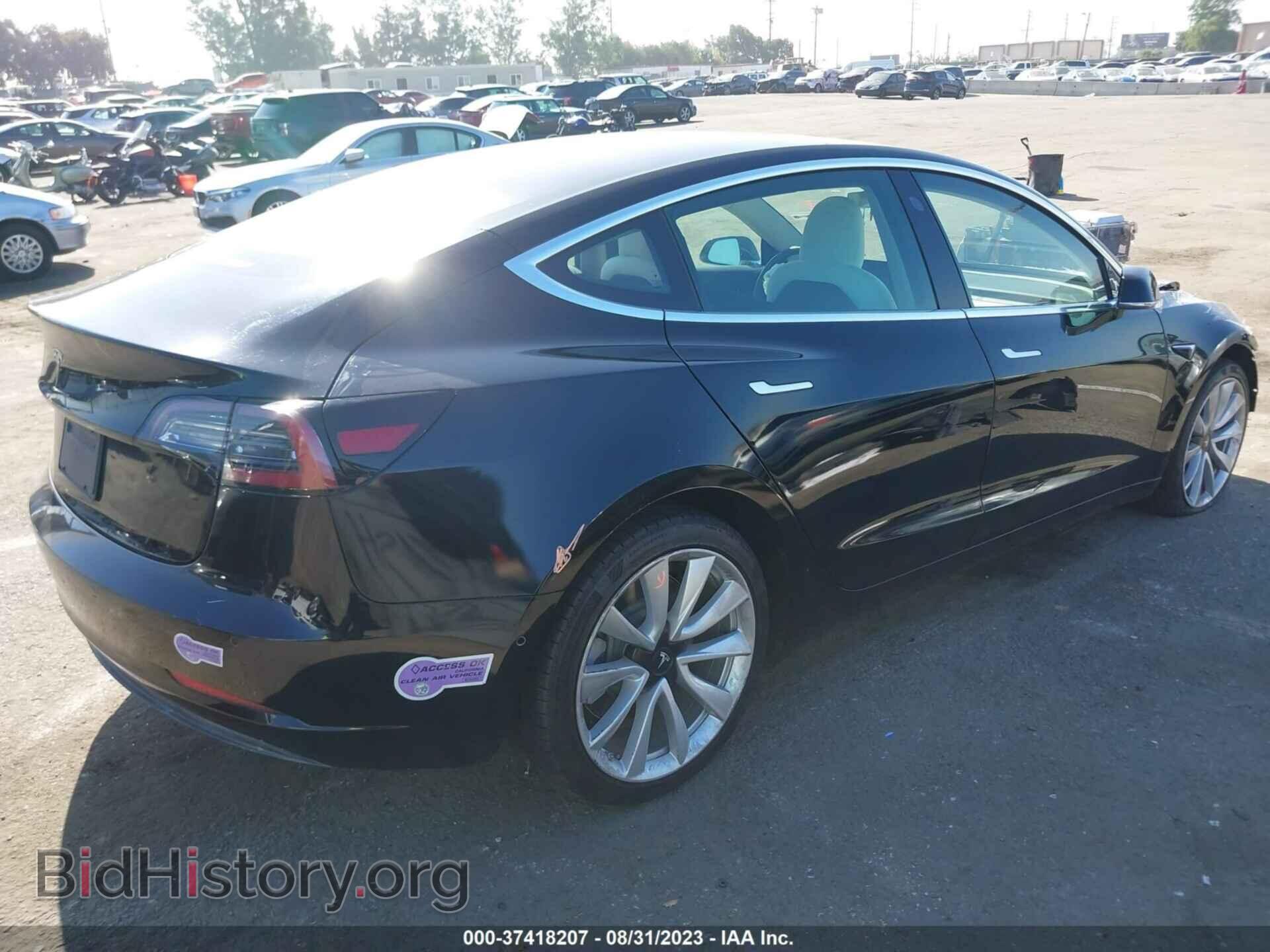 2019 TESLA MODEL 3 - VIN: 5YJ3E1EA0KF323796 - Фото 4