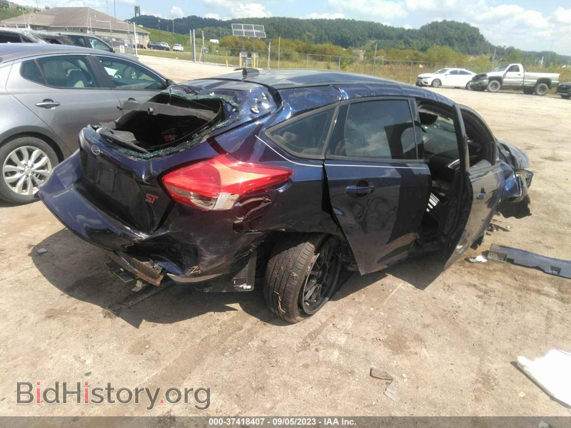 2017 FORD FOCUS ST - VIN: 1FADP3L96HL213348 - Фото 4