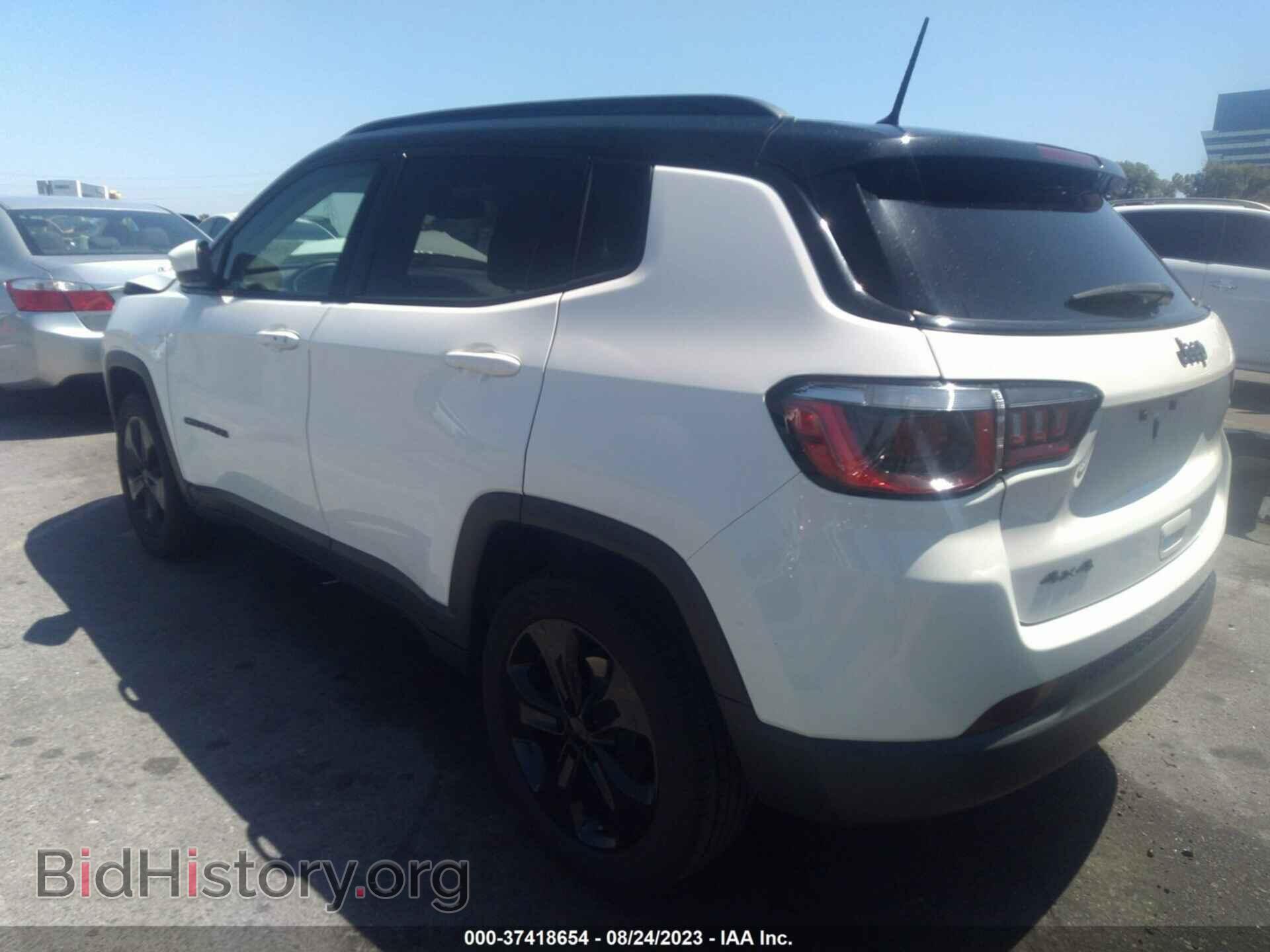 2018 JEEP COMPASS - VIN: 3C4NJDBB5JT453382 - Фото 3