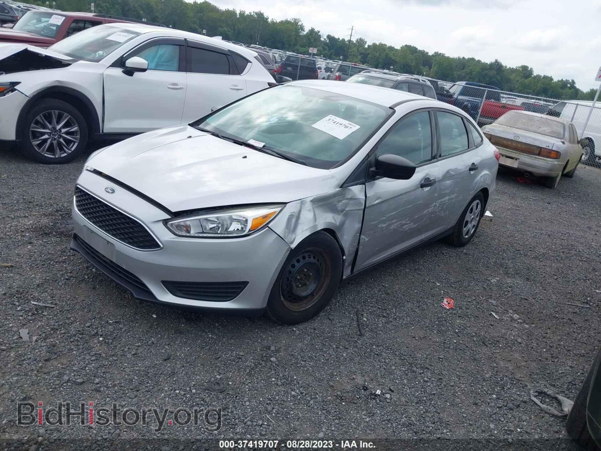 2015 FORD FOCUS - VIN: 1FADP3E23FL372891 - Photo 2