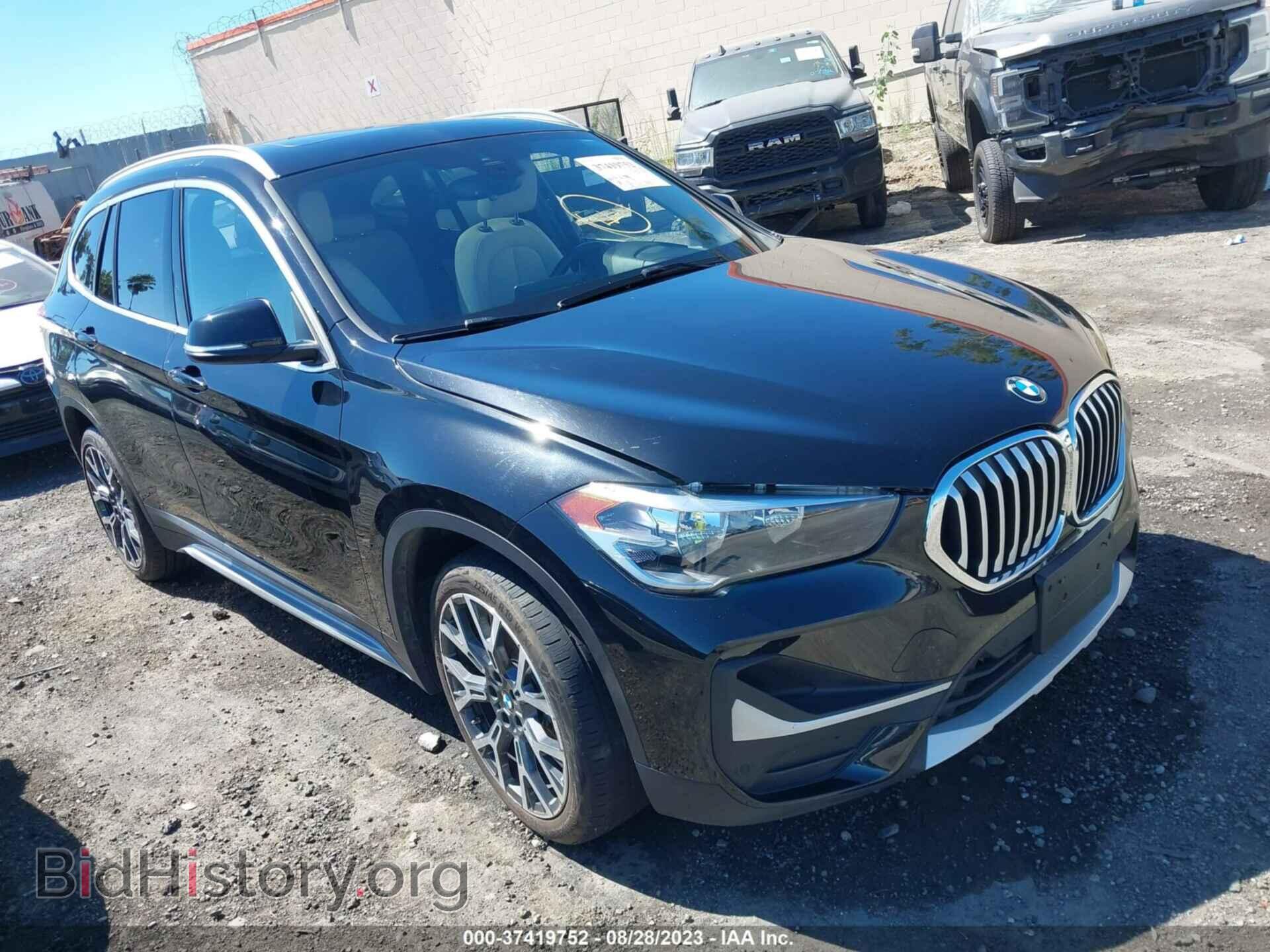 Фотография WBXJG7C00M5T28955 - BMW X1 2021