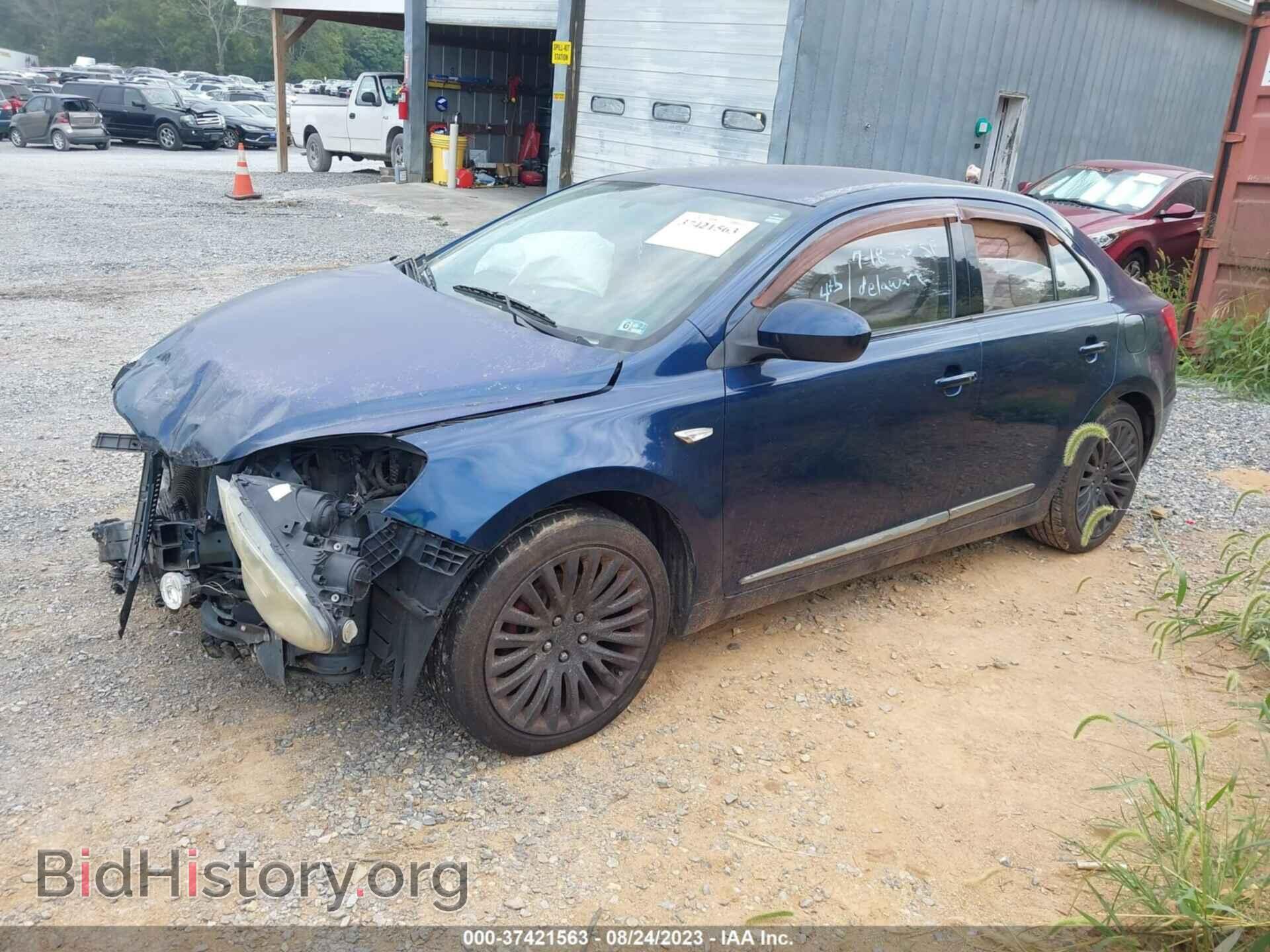 2011 SUZUKI KIZASHI - VIN: JS2RF9A32B6110136 - Photo 2