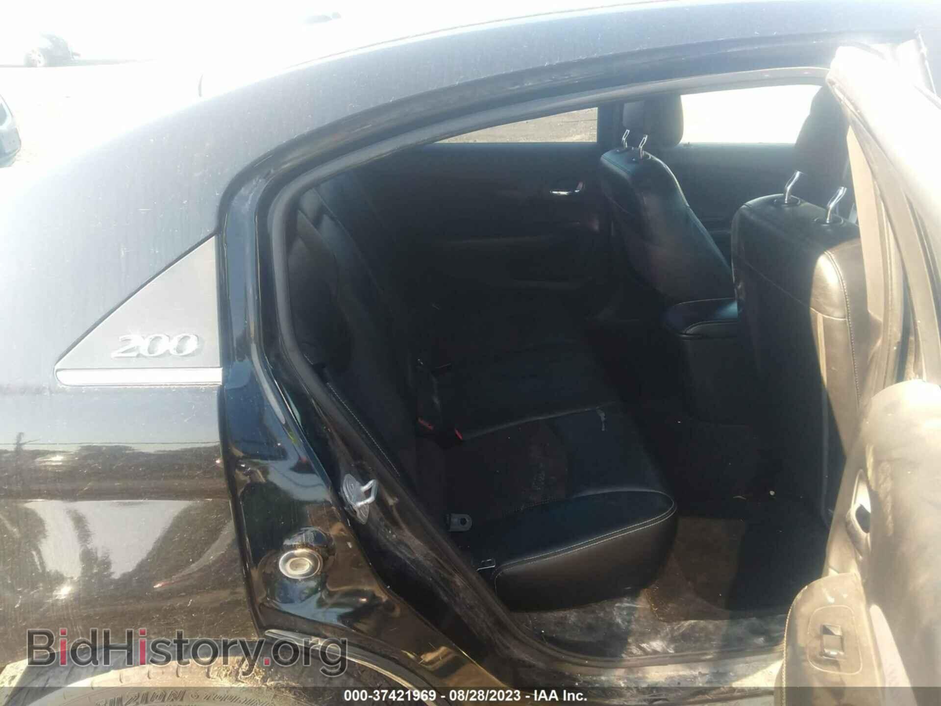 2011 CHRYSLER 200 - VIN: 1C3BC8FG5BN575353 - Фото 8