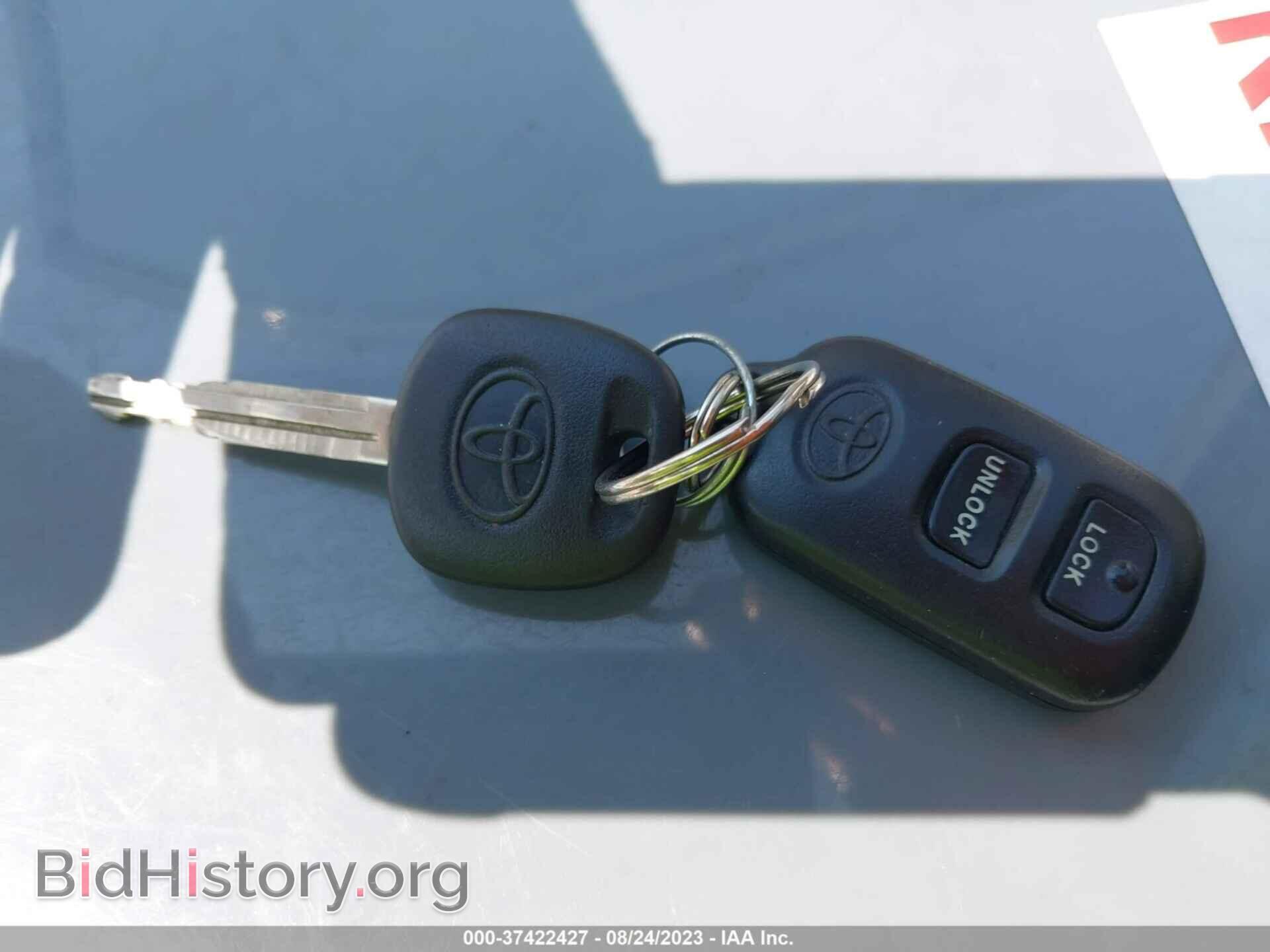 2007 TOYOTA COROLLA - VIN: JTDBR32E270126007 - Фото 11
